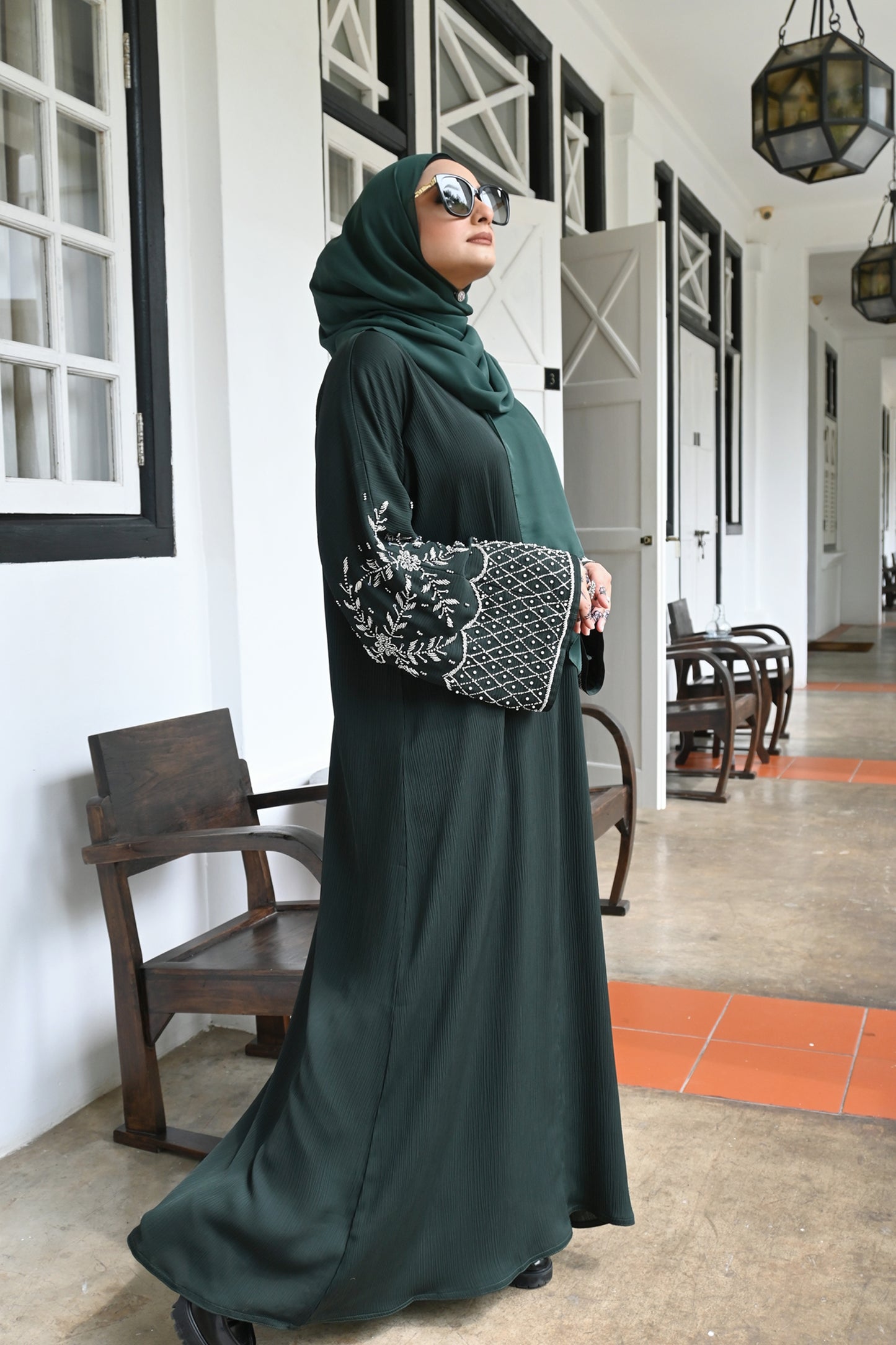 PLUS+ ABAYA HERAT