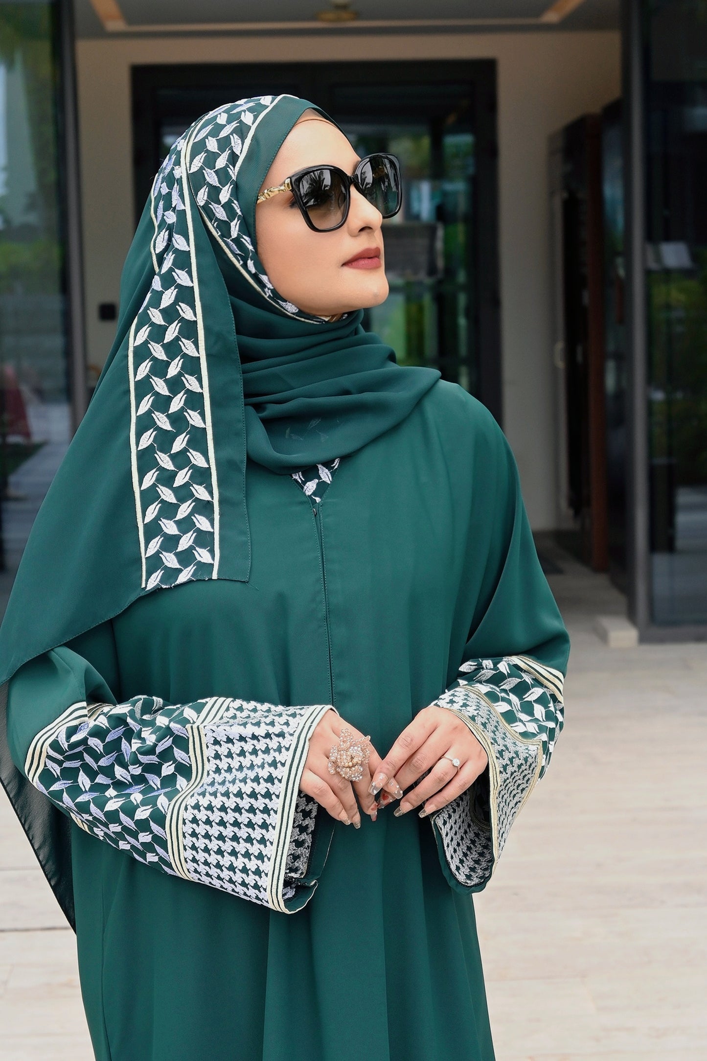 ABAYA HOUNDSTOOTH