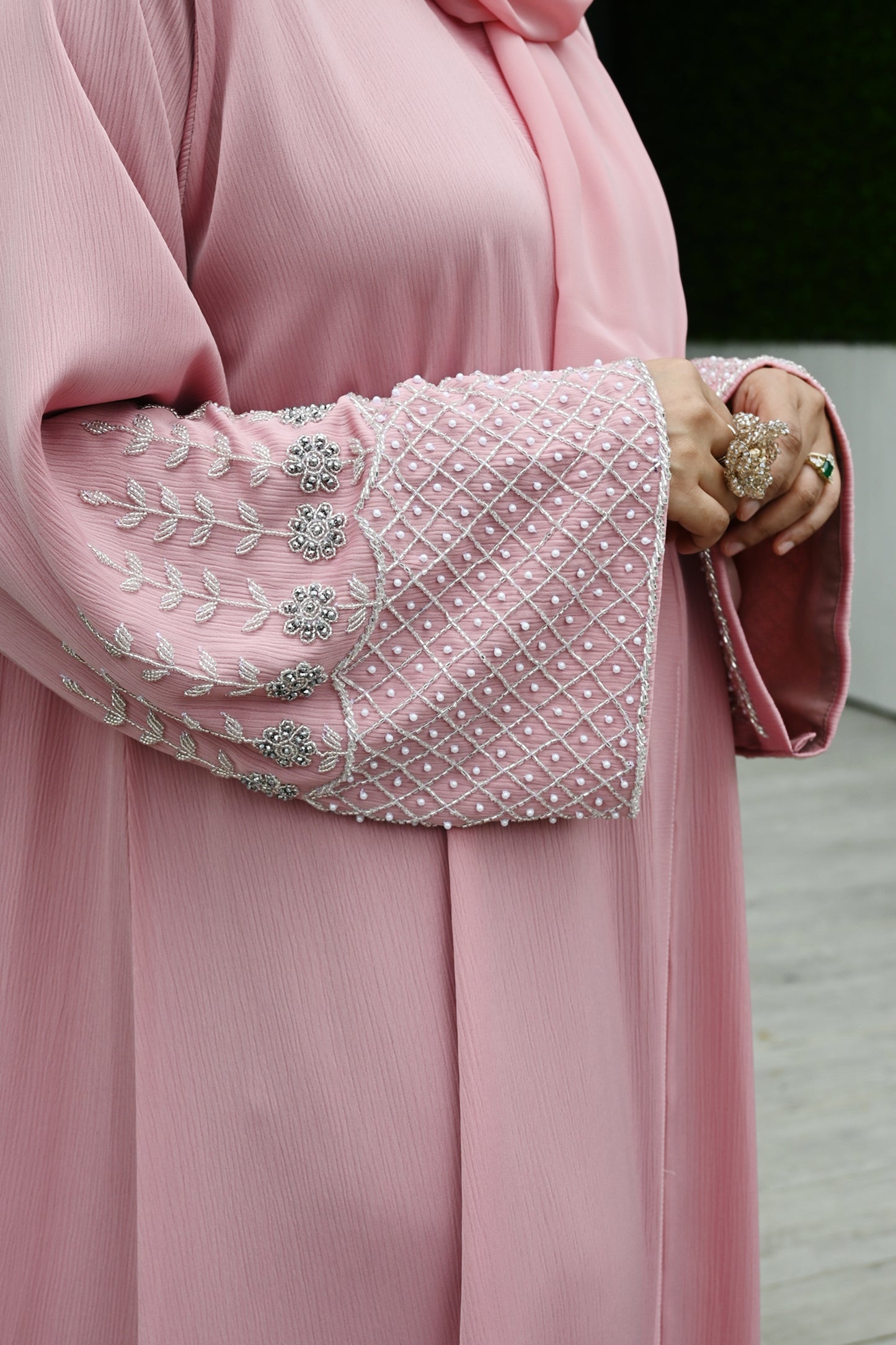 ABAYA HERIANA