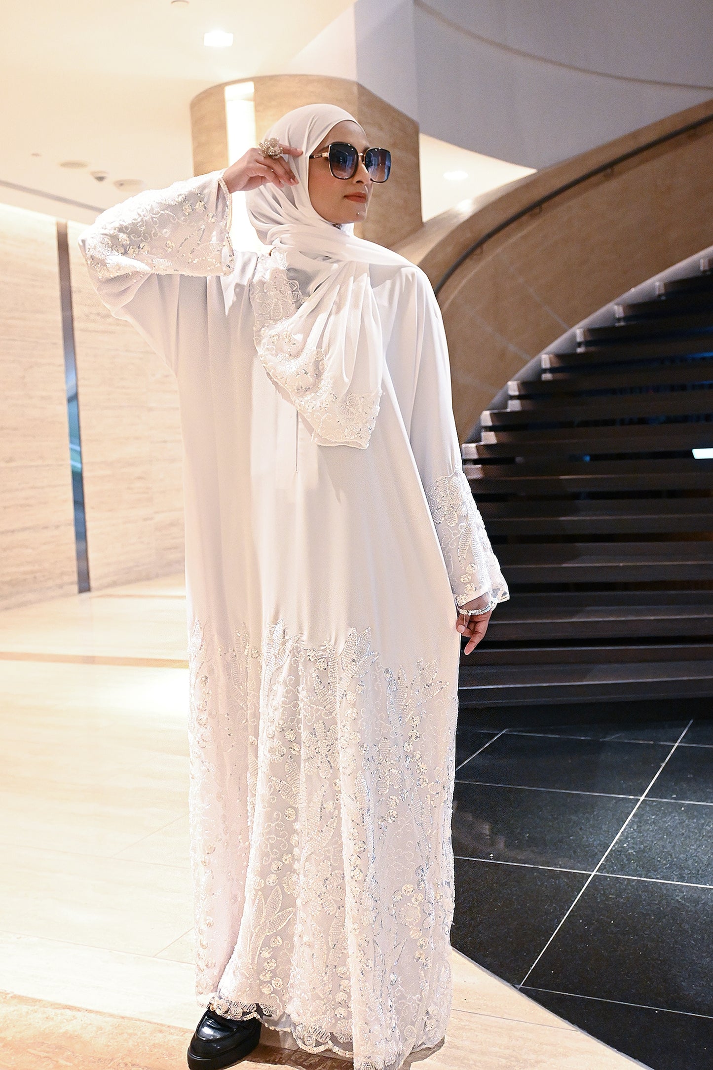 ABAYA PUTERI