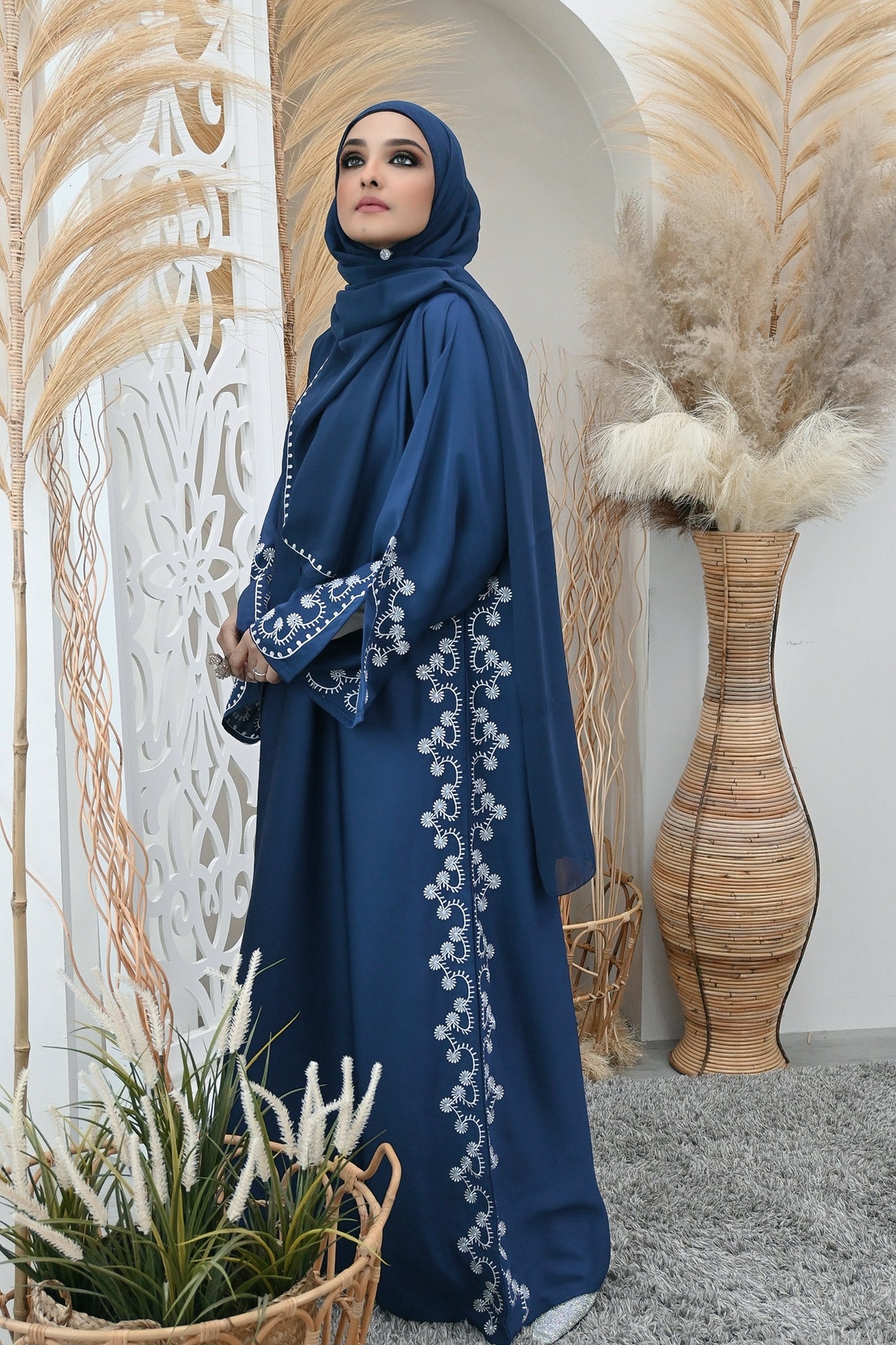 ABAYA ZAINA