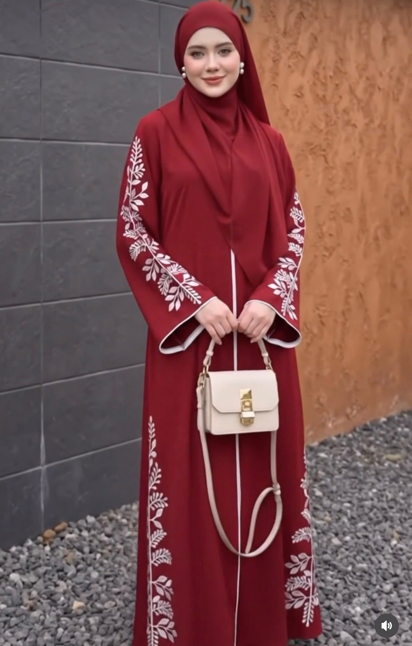 ABAYA DELIANA