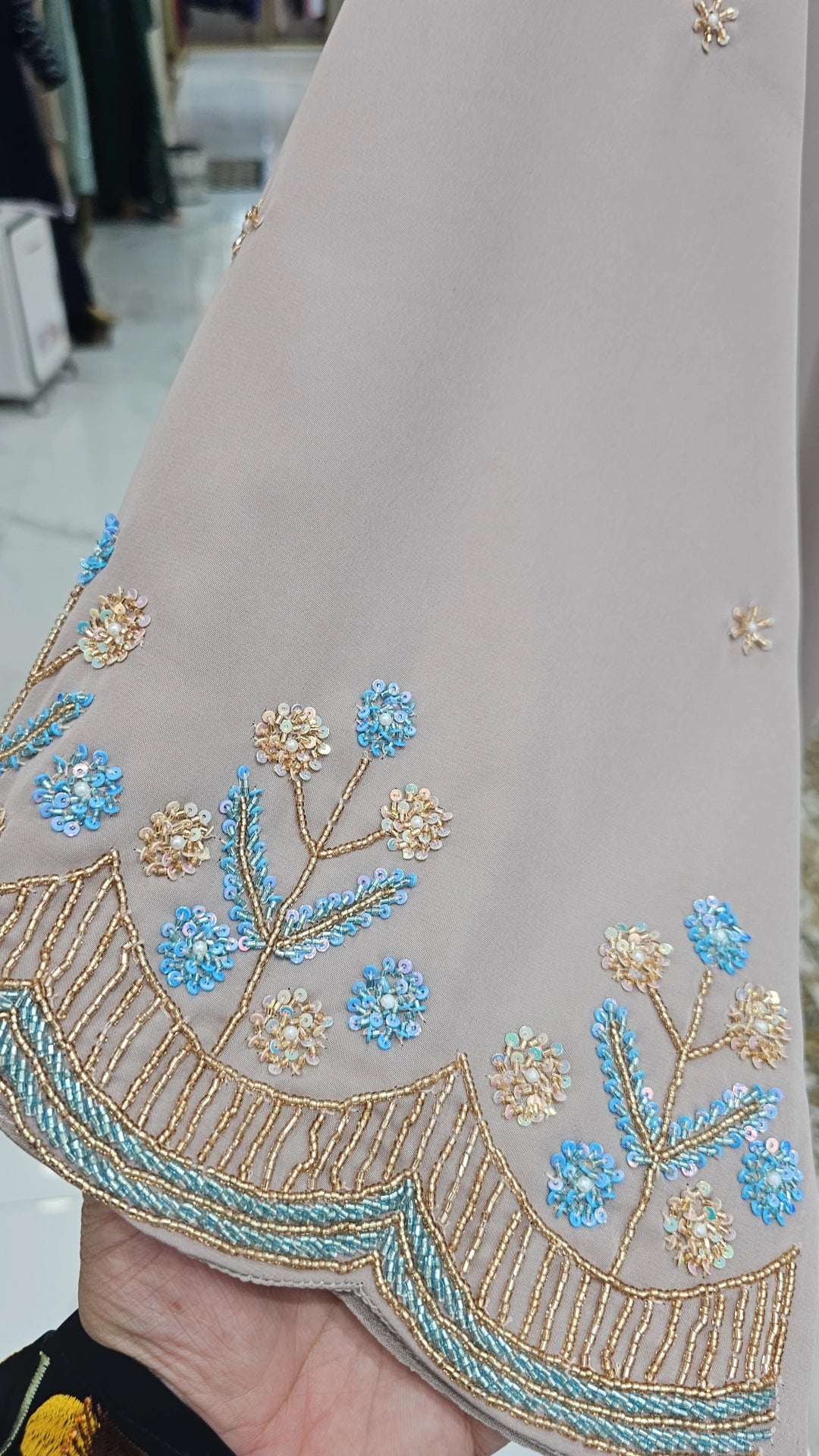 ABAYA MASTURA