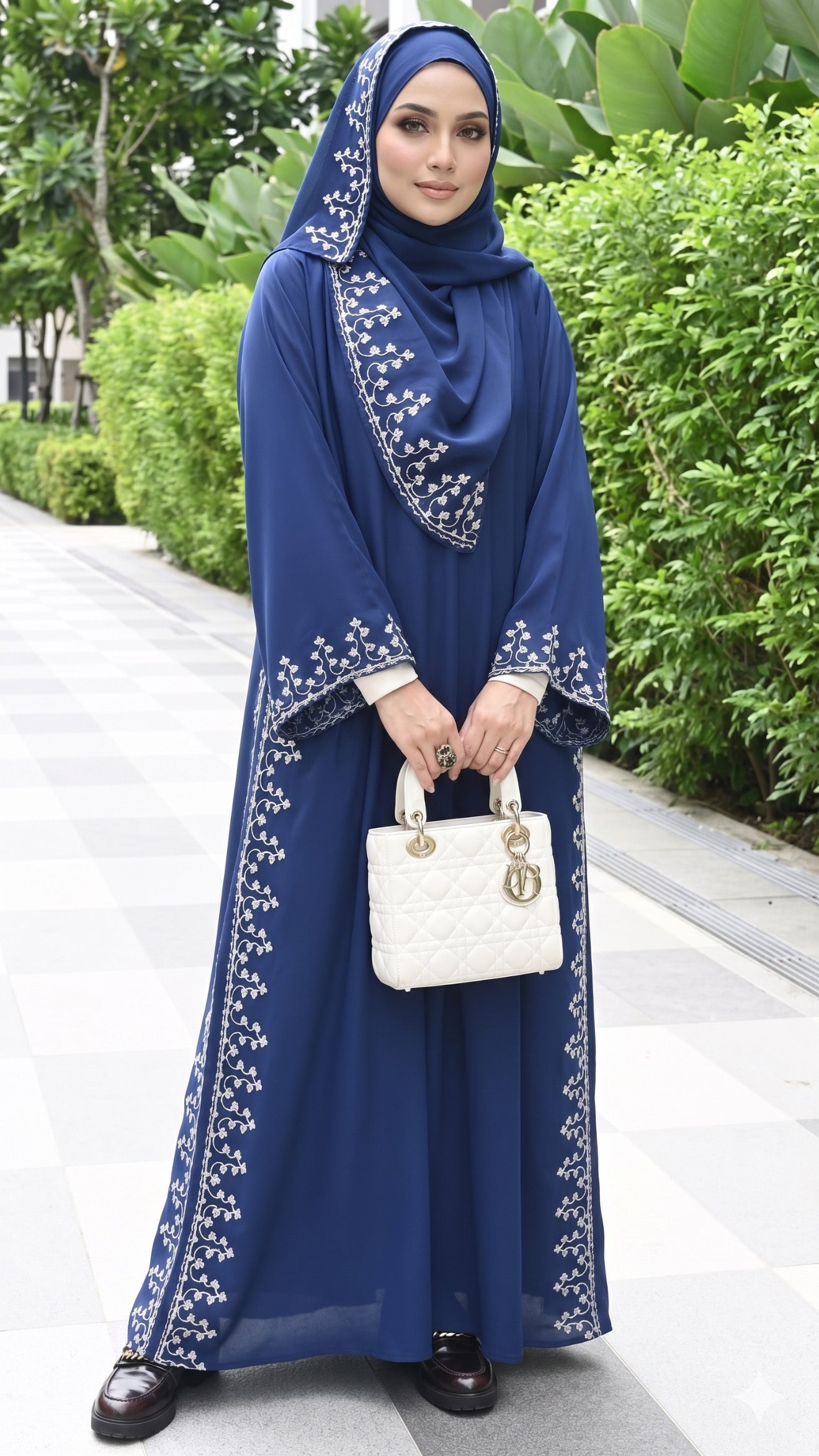 ABAYA ZAARA