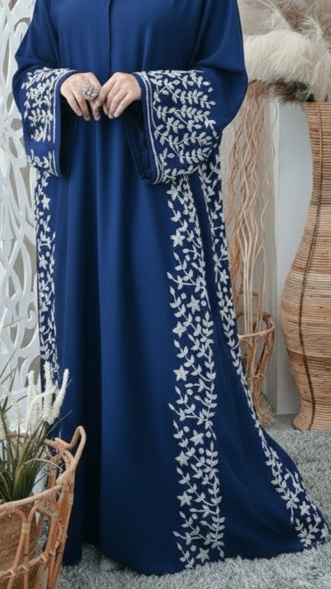 ABAYA FARAH