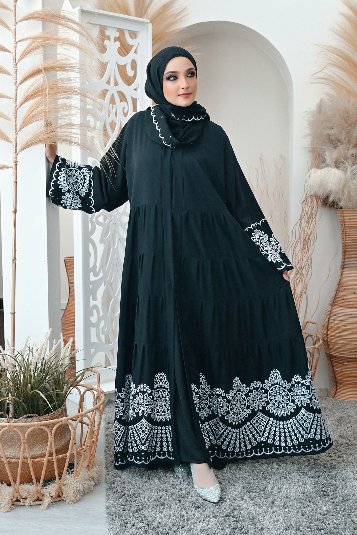 ABAYA SHALENE