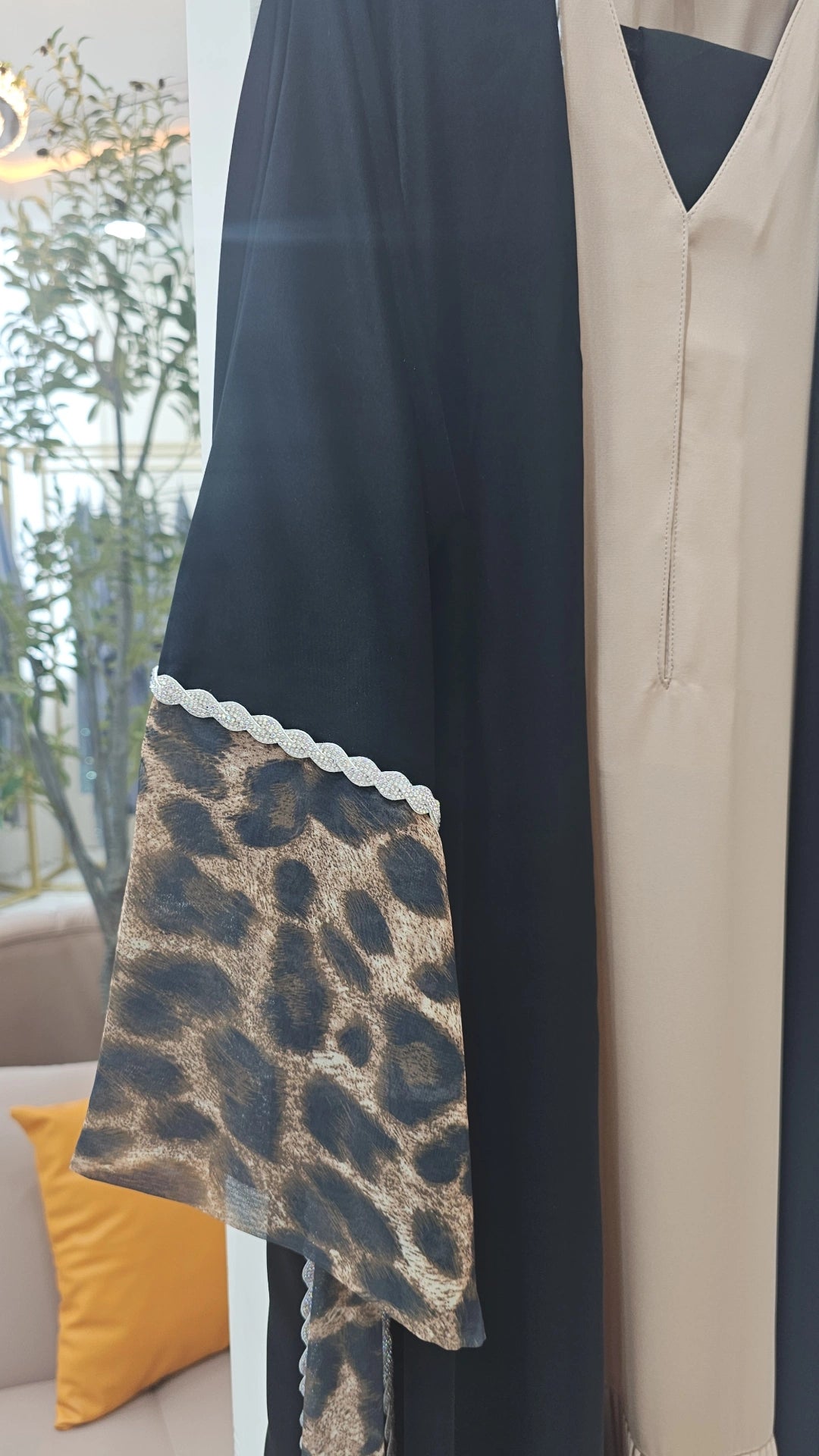 ABAYA CHEETAH