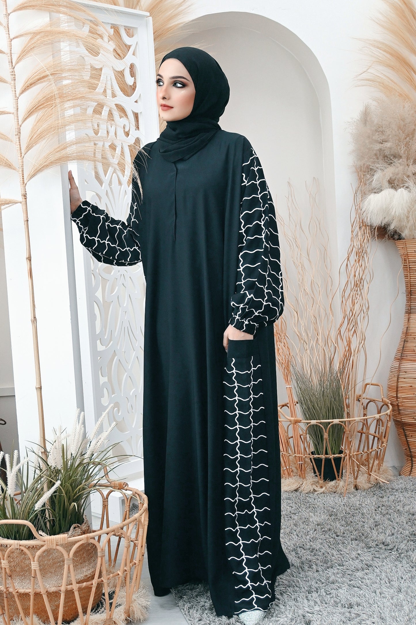 ABAYA UMAIMA