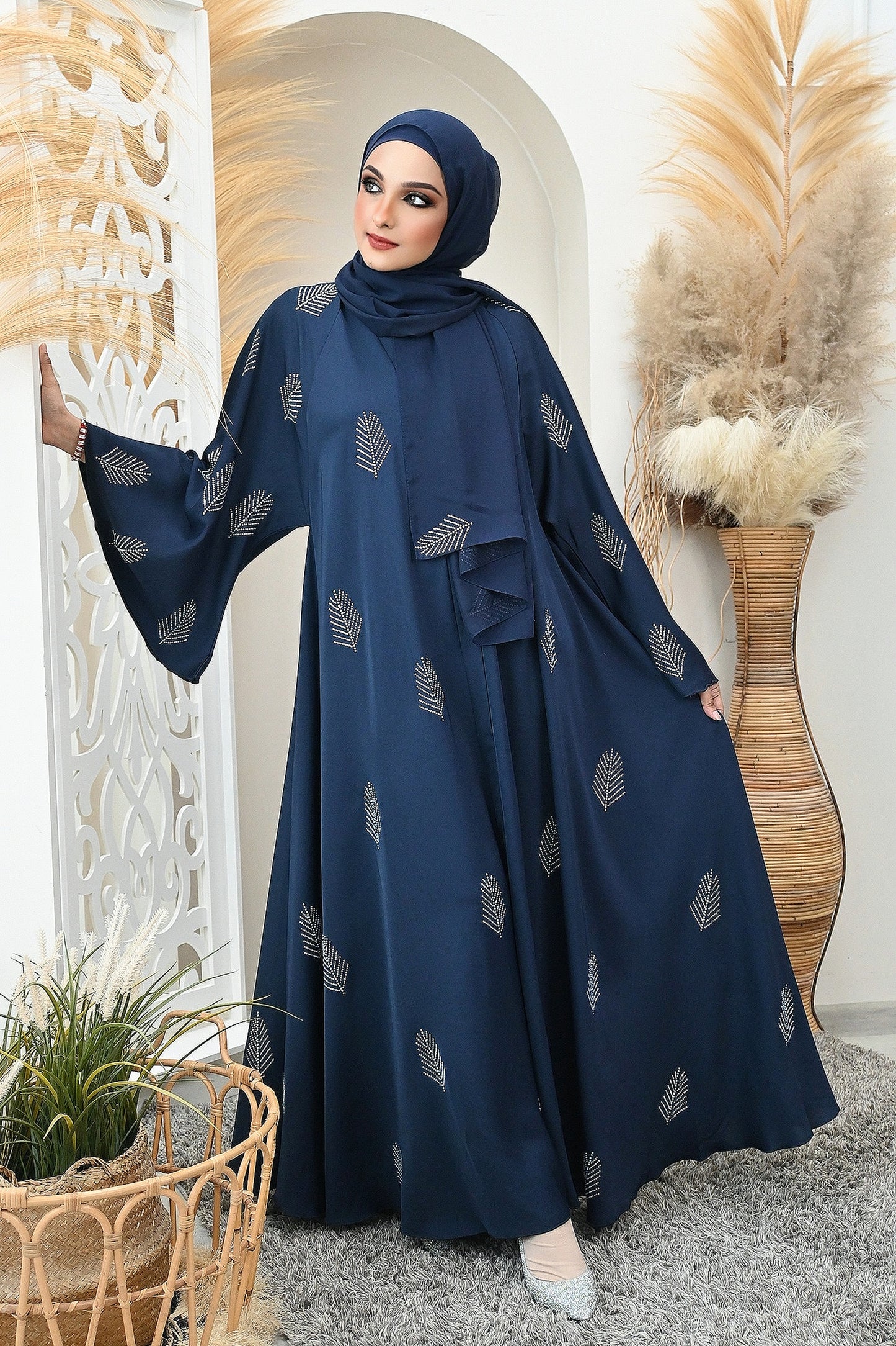 ABAYA LINTIN