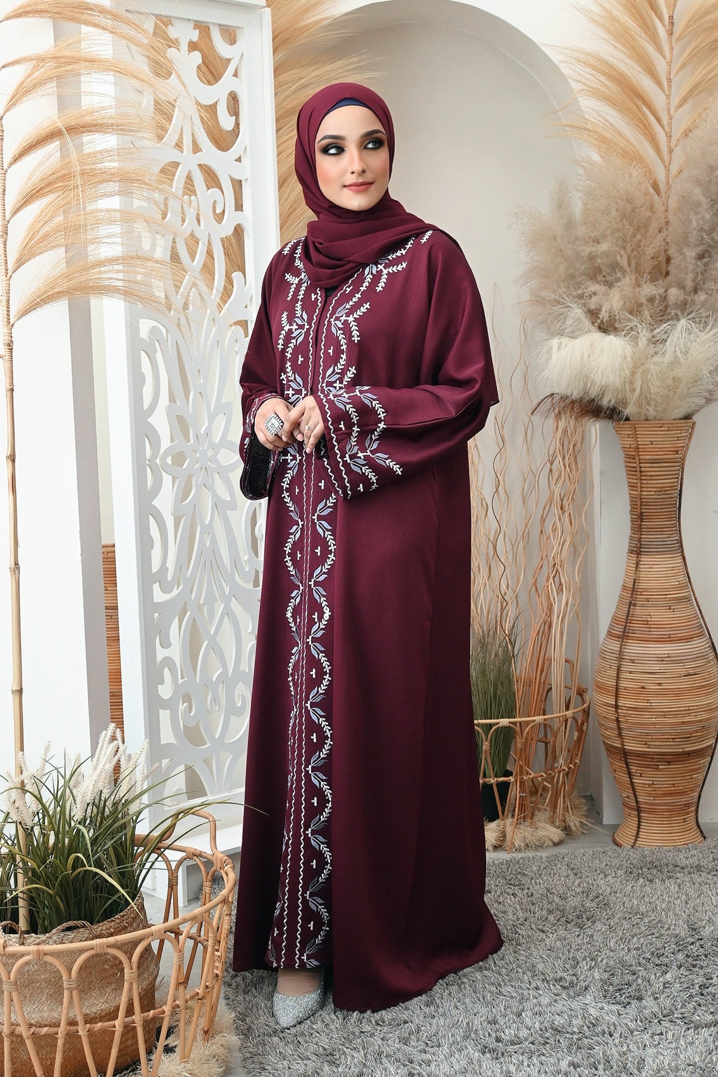 ABAYA ROSALIA