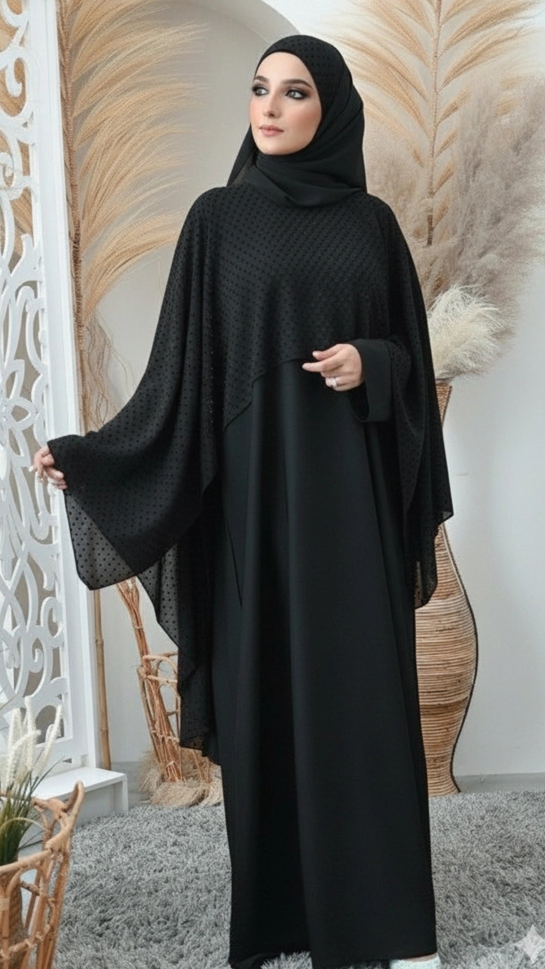 ABAYA NEELOFAR