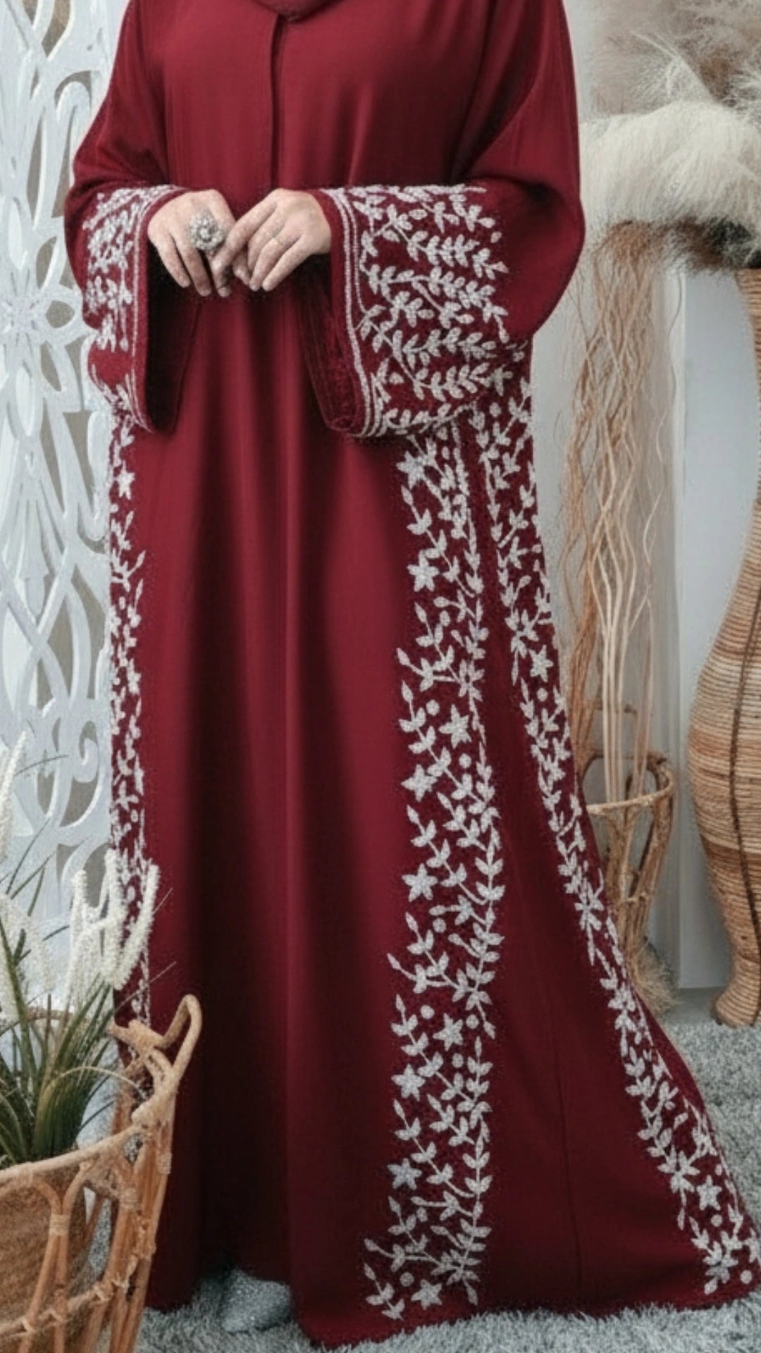 ABAYA FARAH