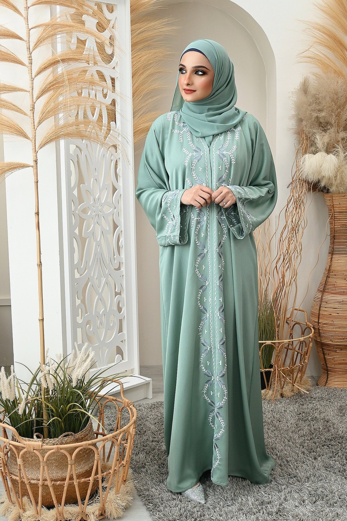 ABAYA ROSALIA