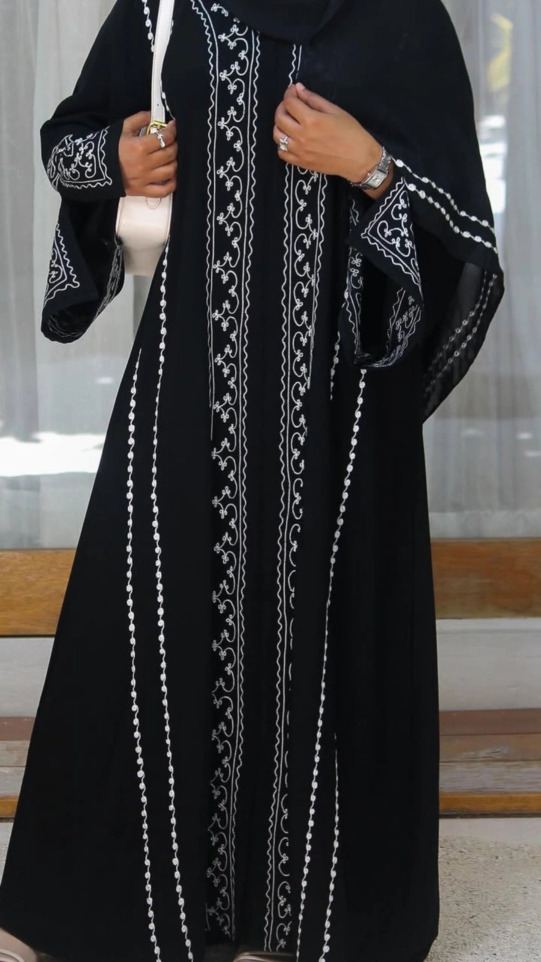 ABAYA MADINA