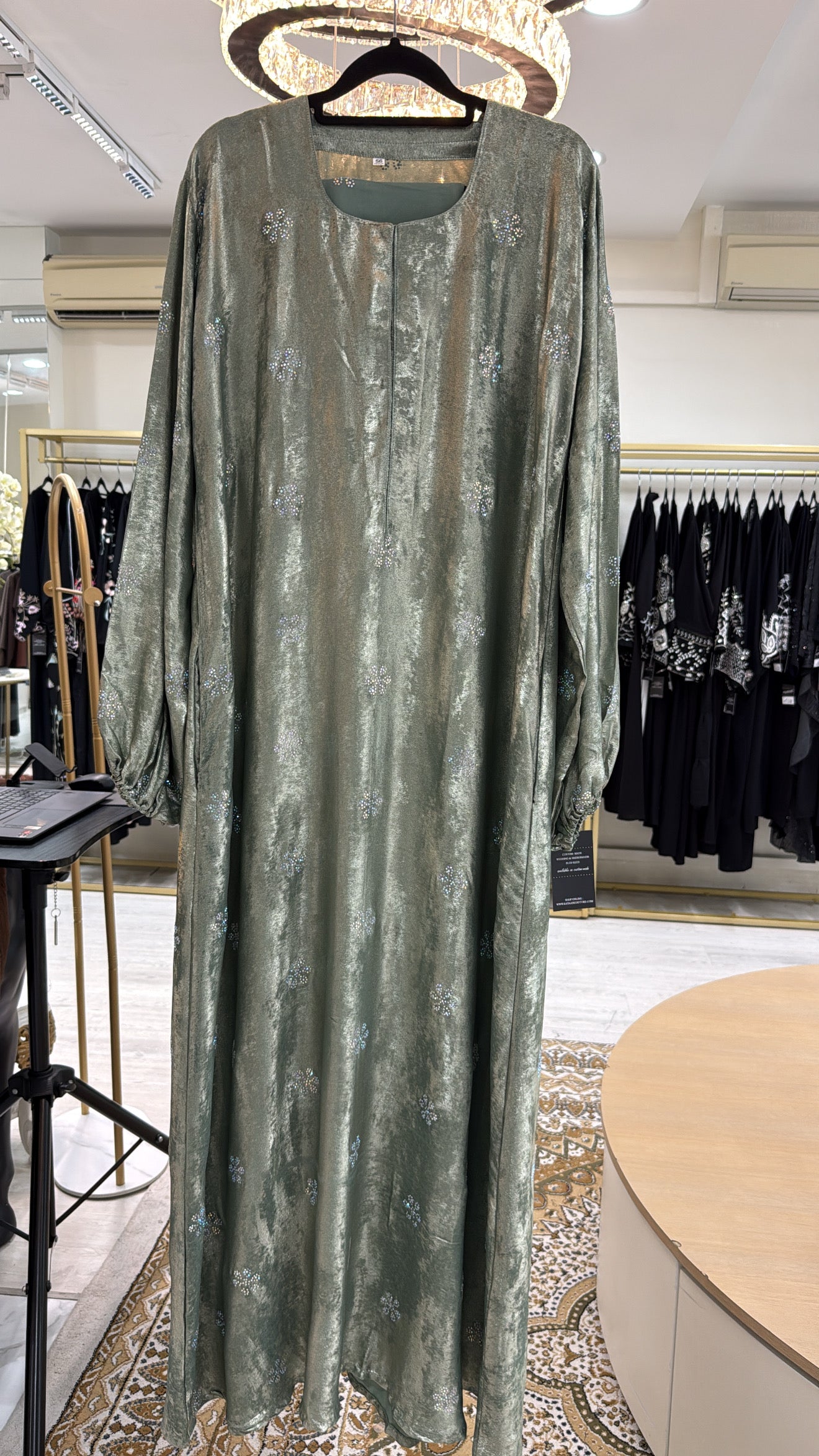 ABAYA ANUM