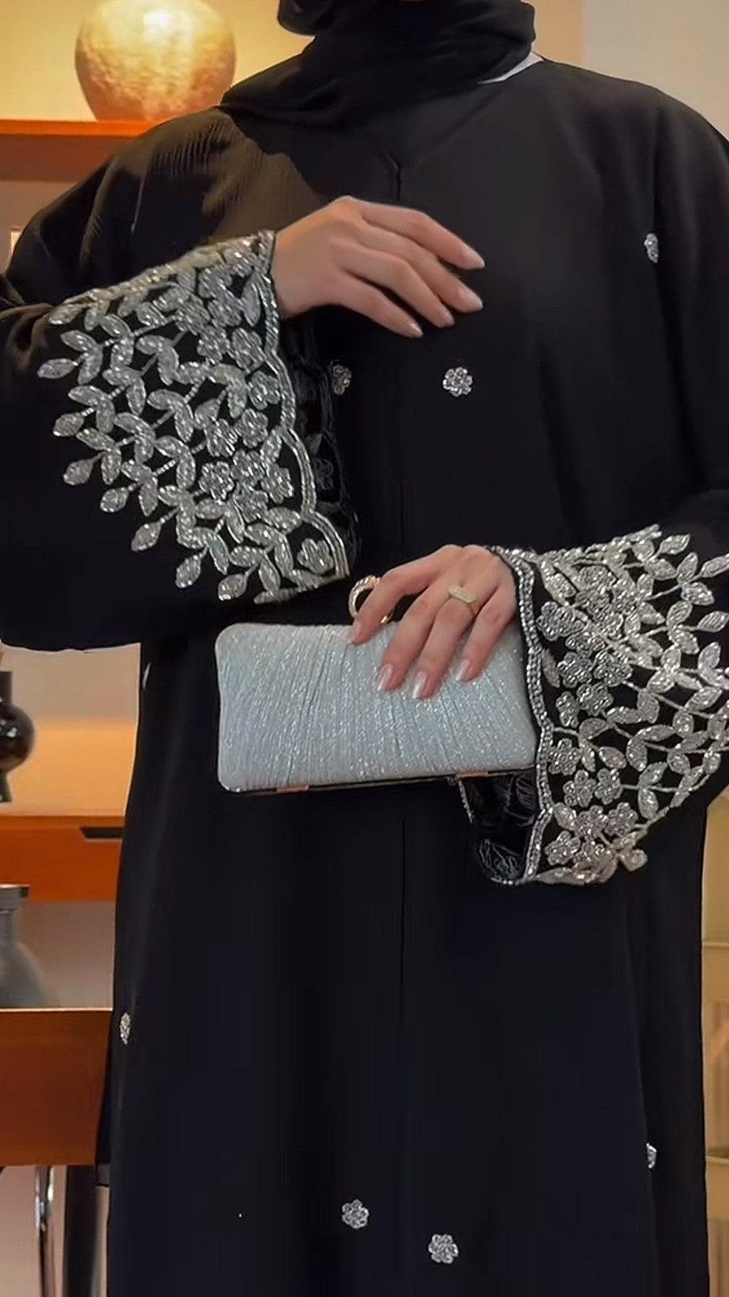 ABAYA PUTERI