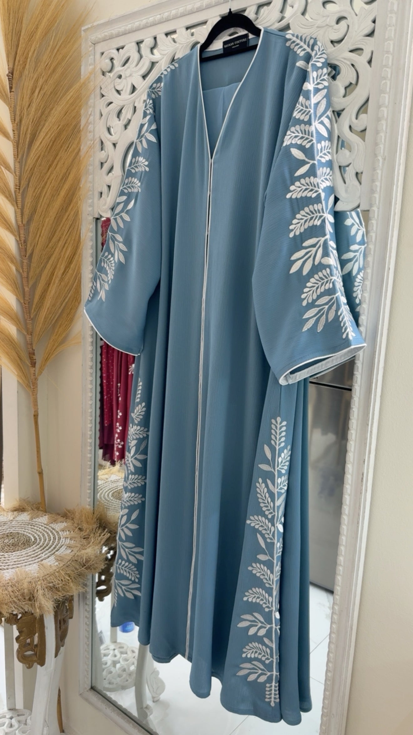 ABAYA DELIANA