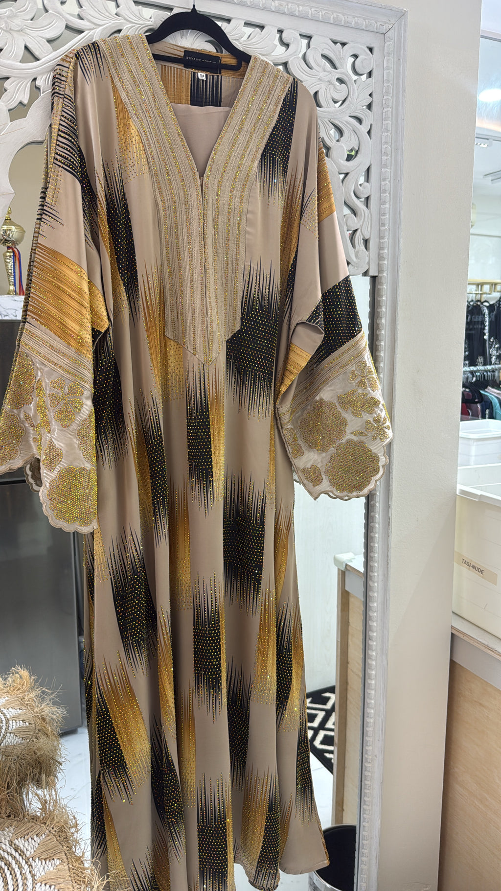 ABAYA QATARI
