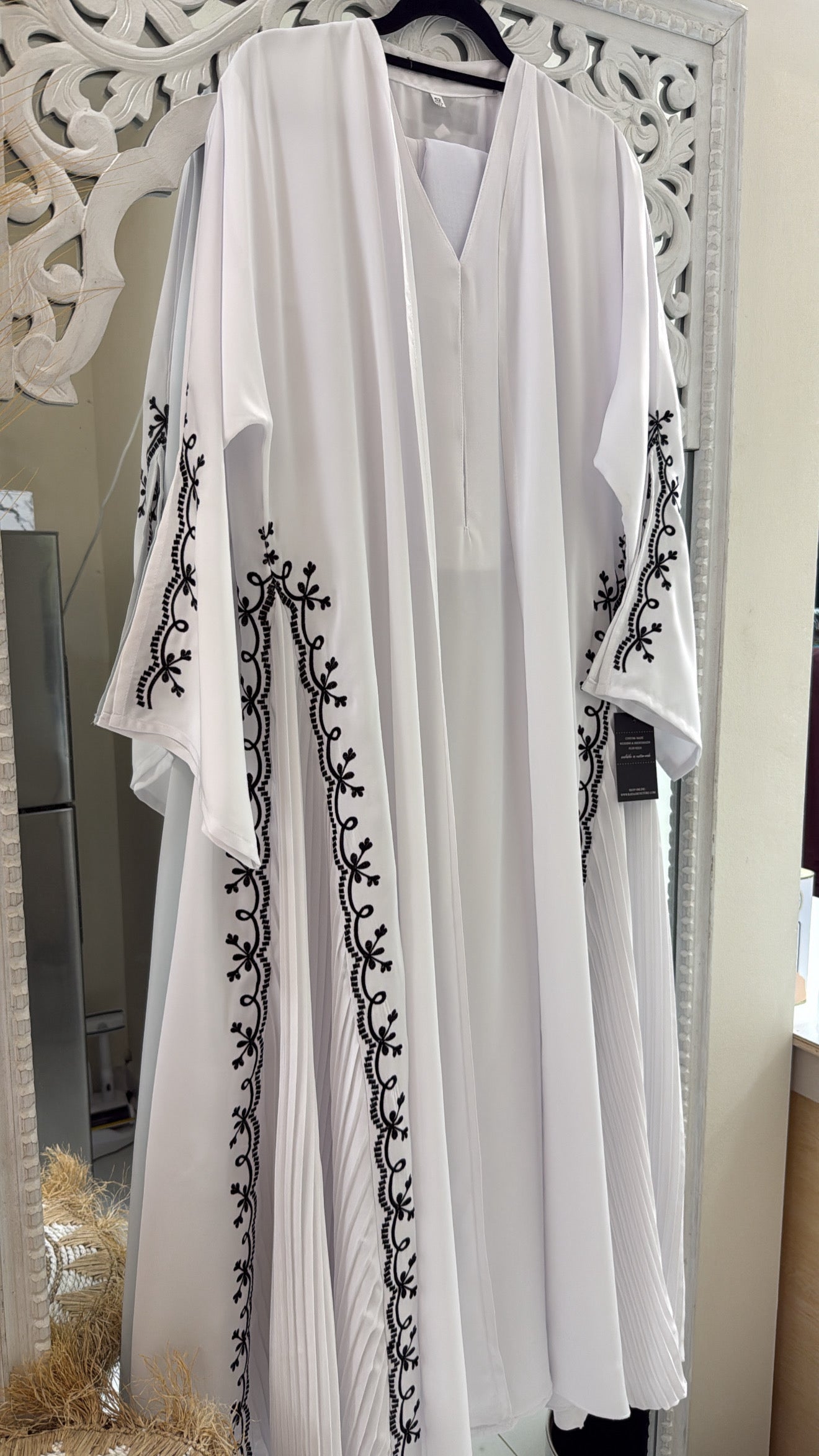 ABAYA SHALU
