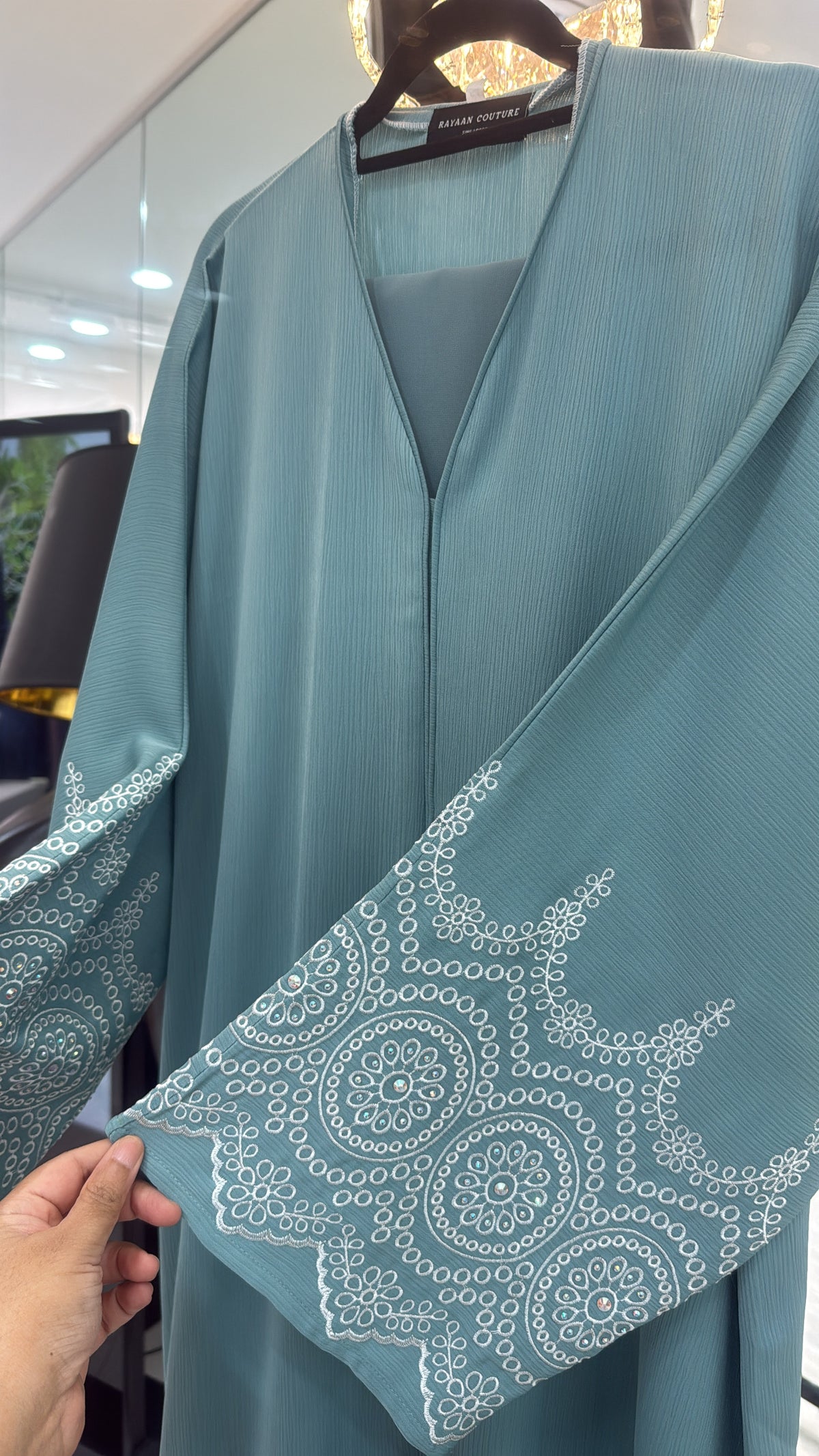ABAYA CHELON