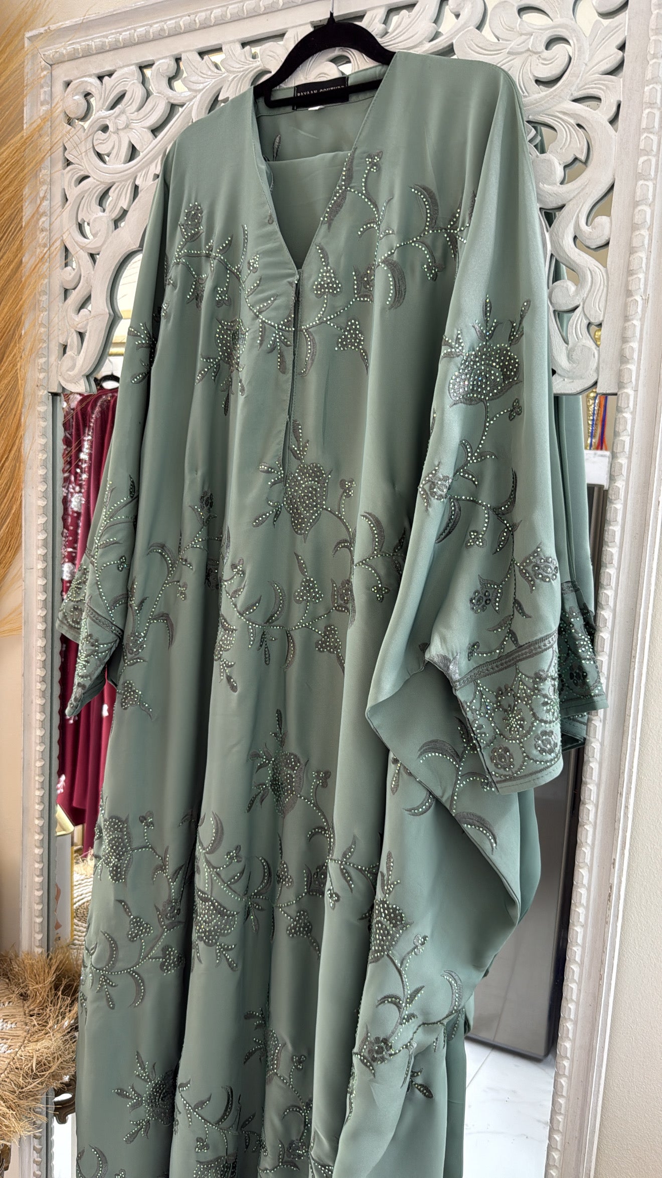 ABAYA ISLA