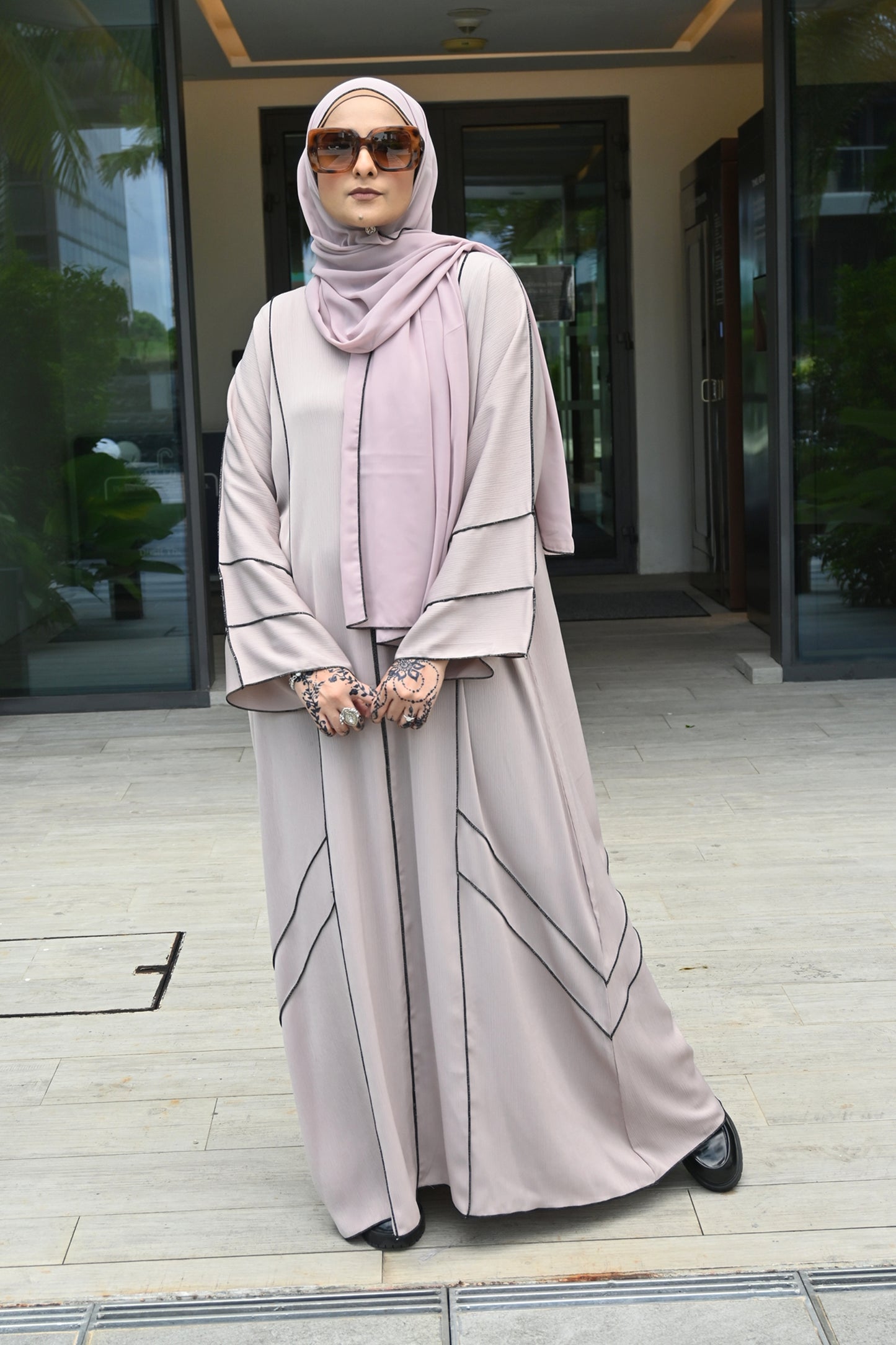 ABAYA DILAK