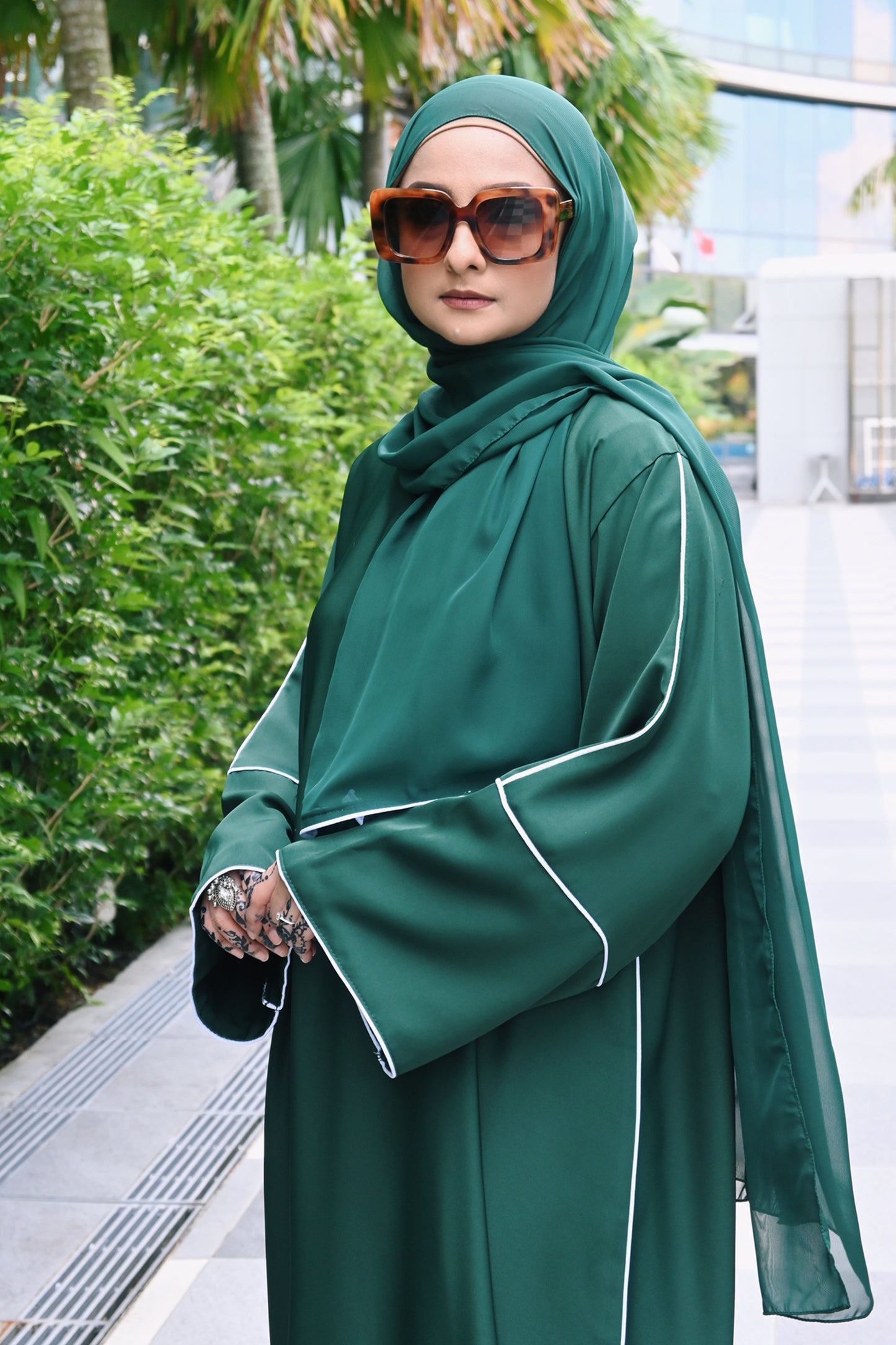 ABAYA BETTY