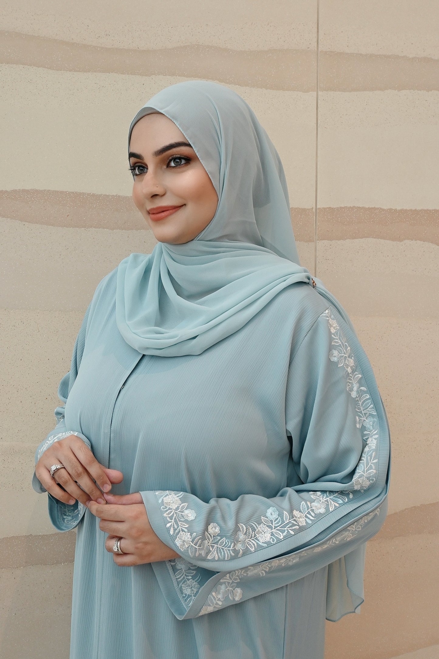 ABAYA REEN