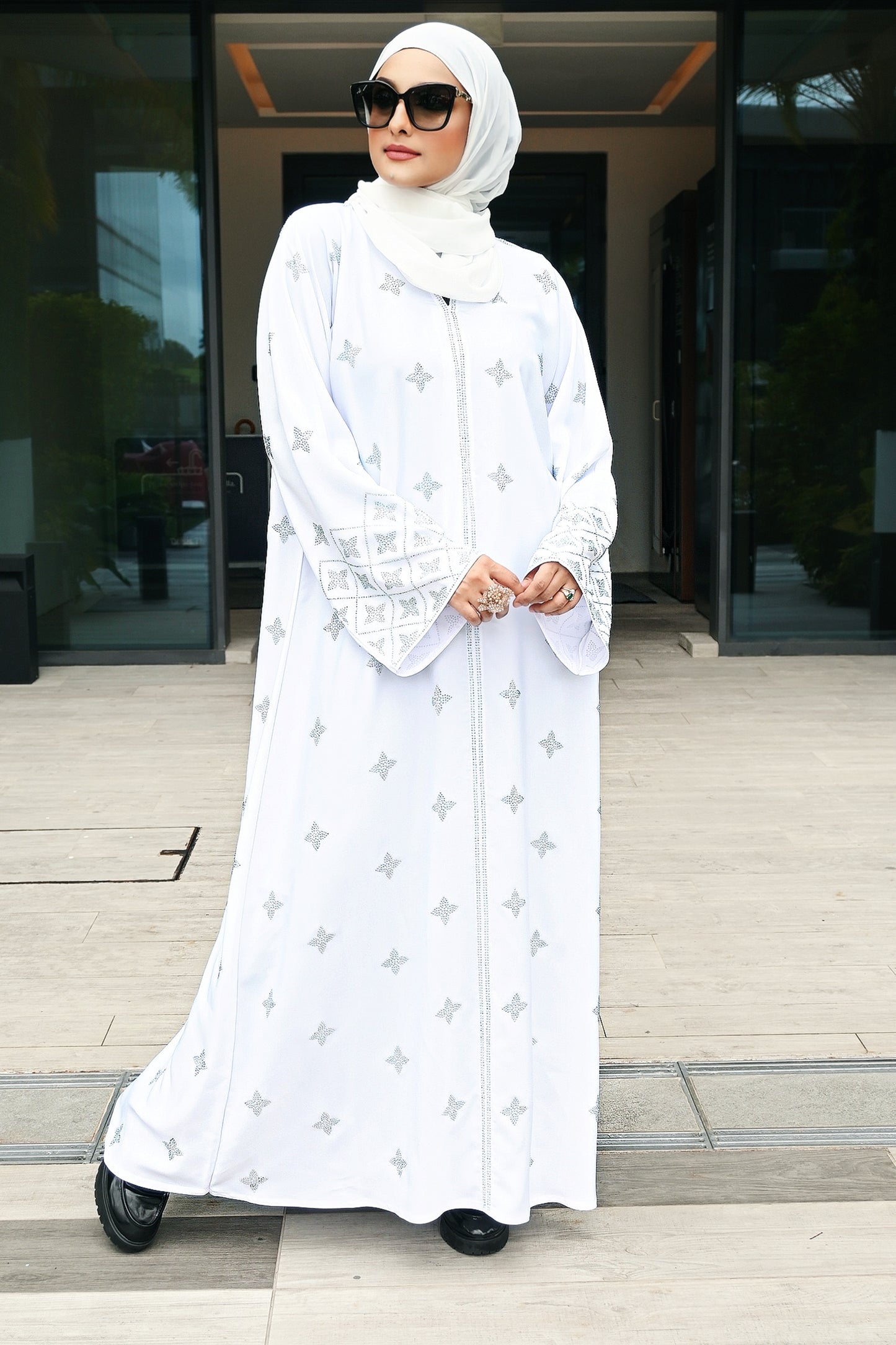 ABAYA STORAI
