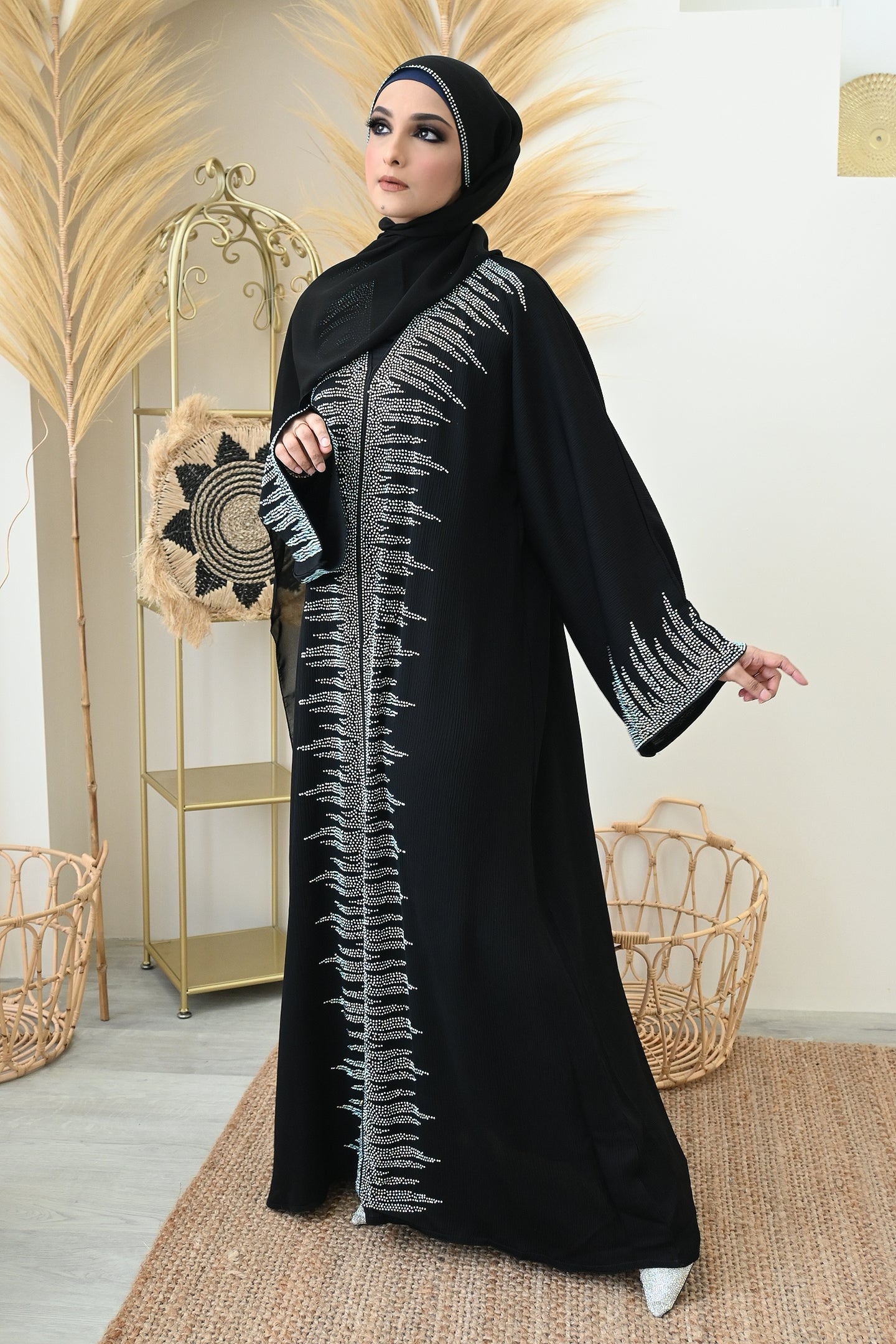 ABAYA YULI