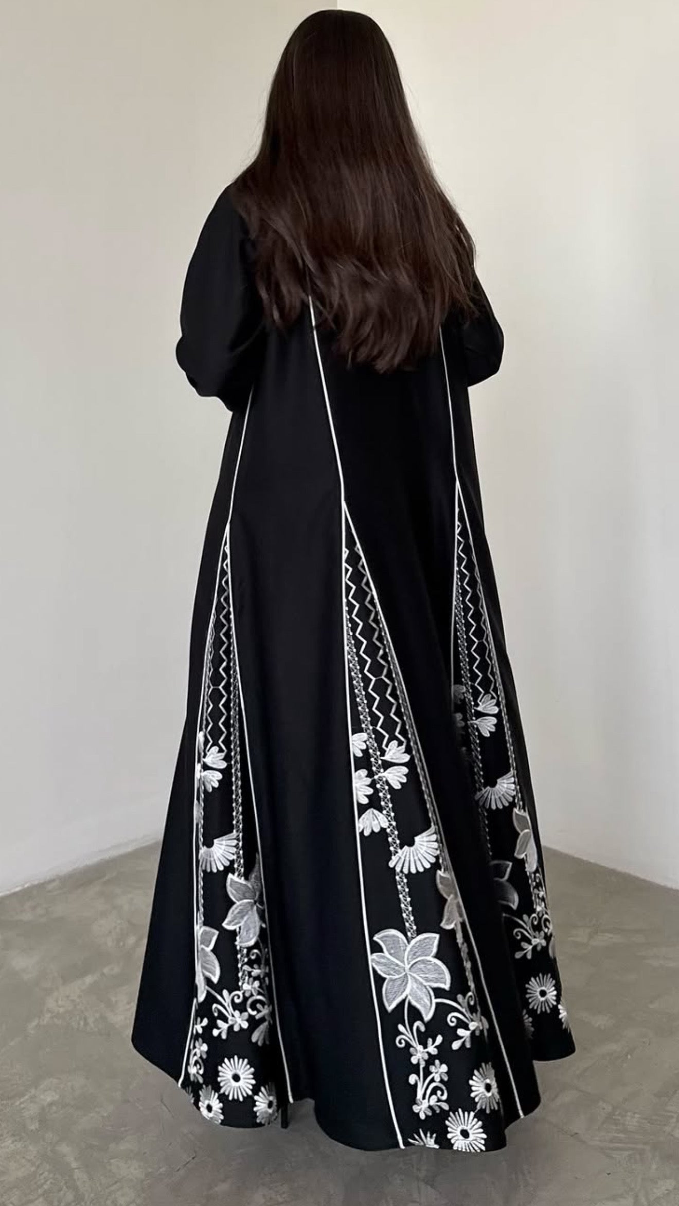 ABAYA ANSA