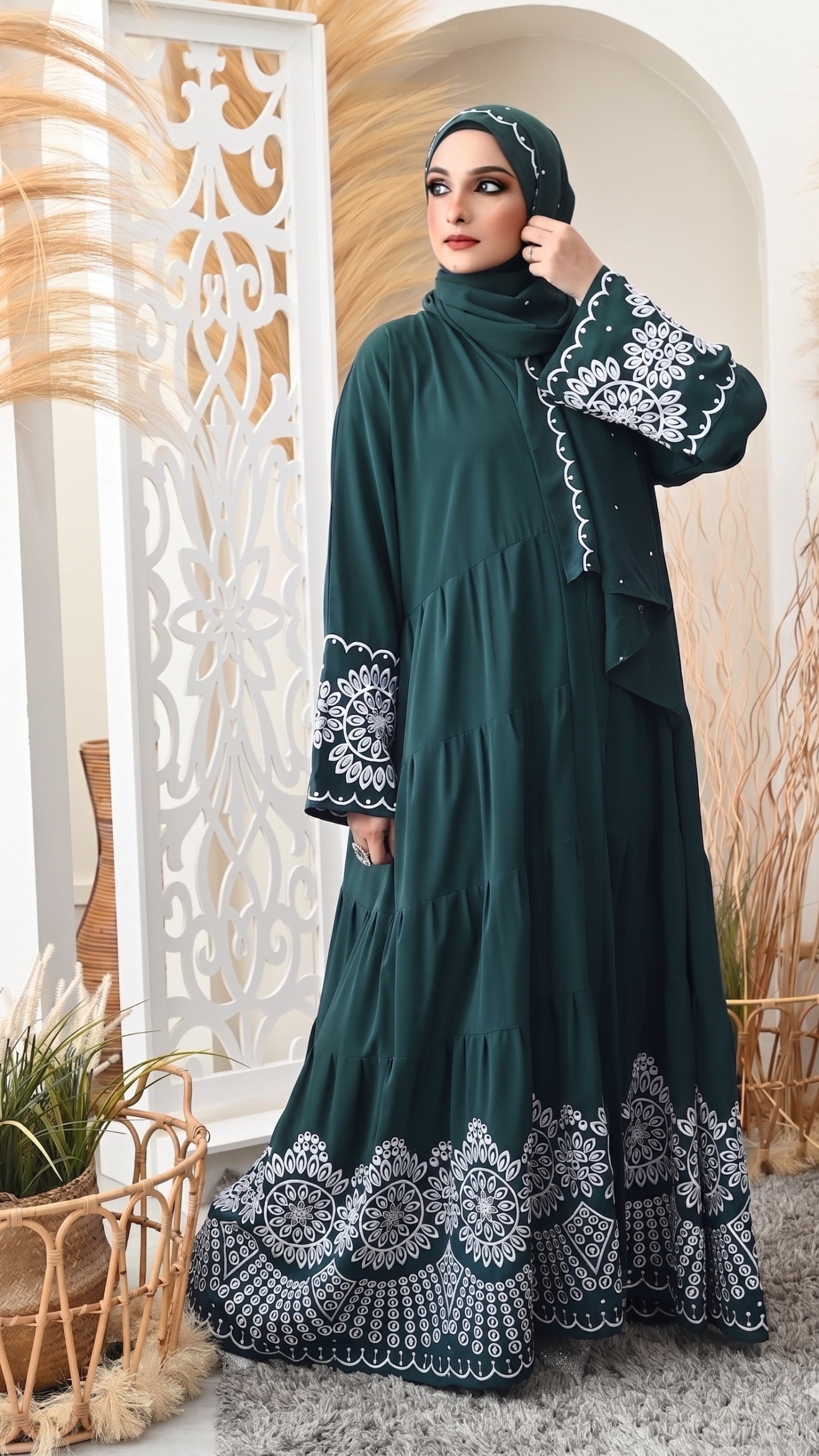 ABAYA SHALENE