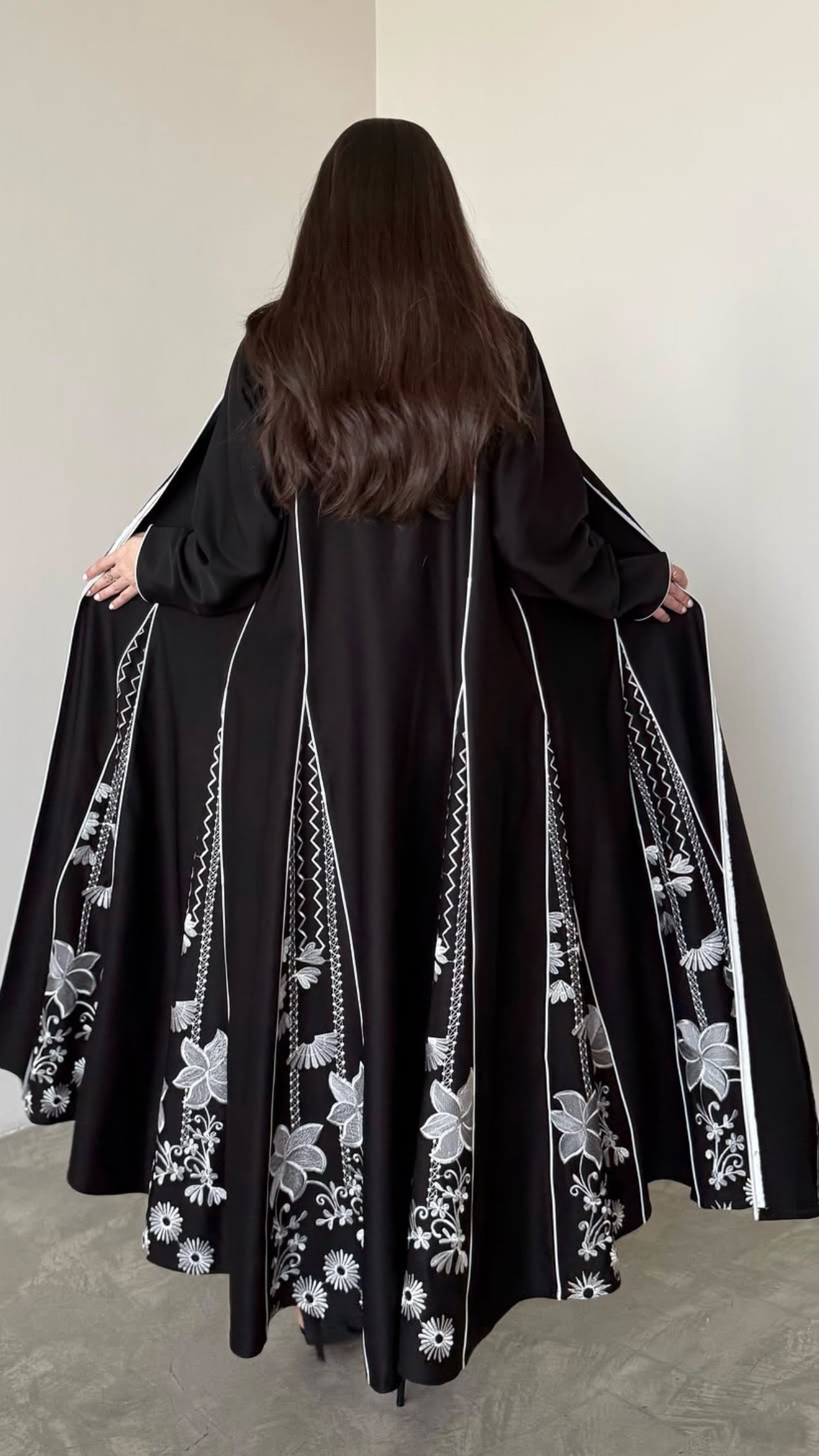 ABAYA ANSA