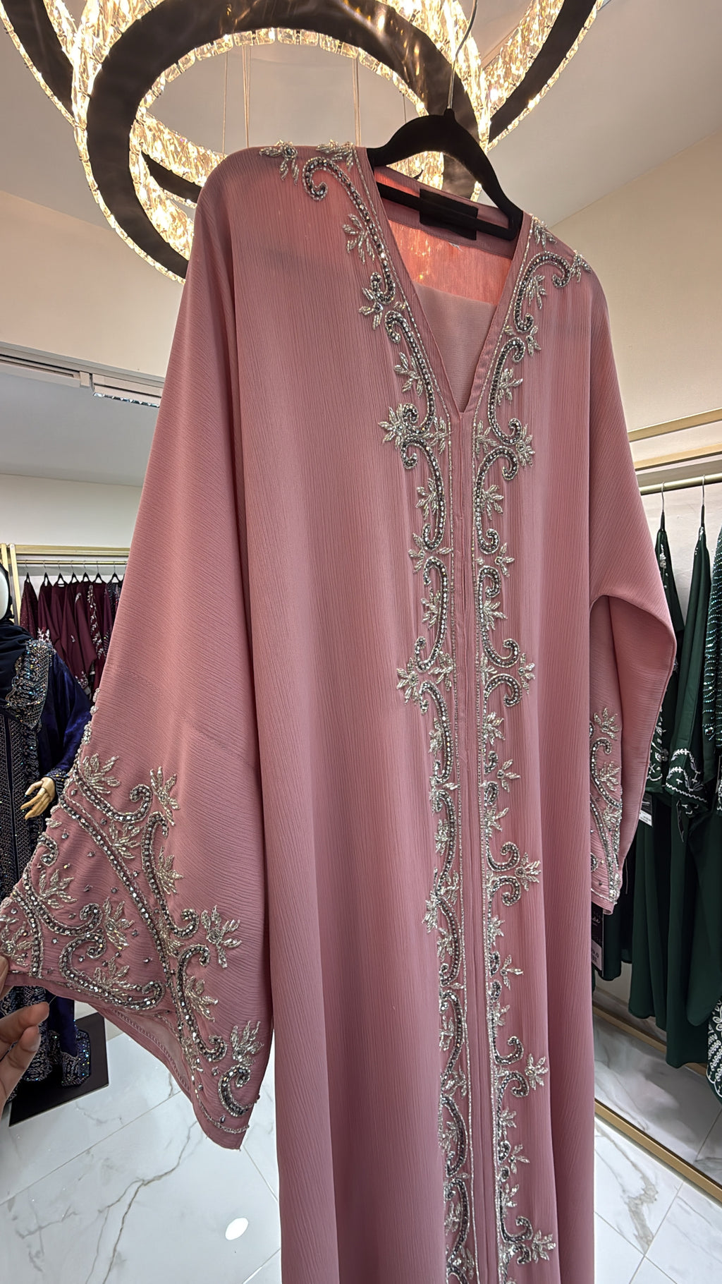 ABAYA NABILA