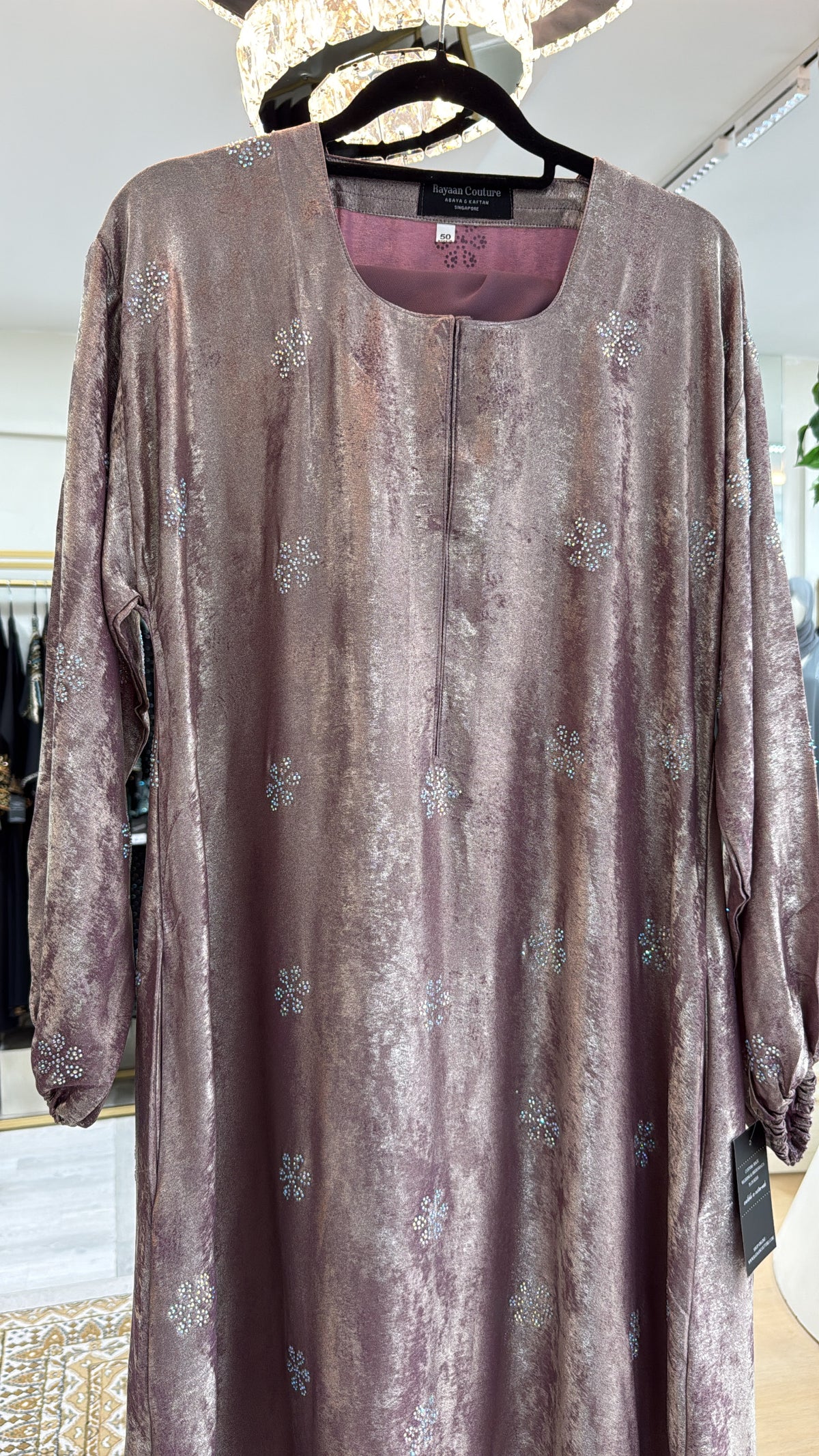 ABAYA ANUM