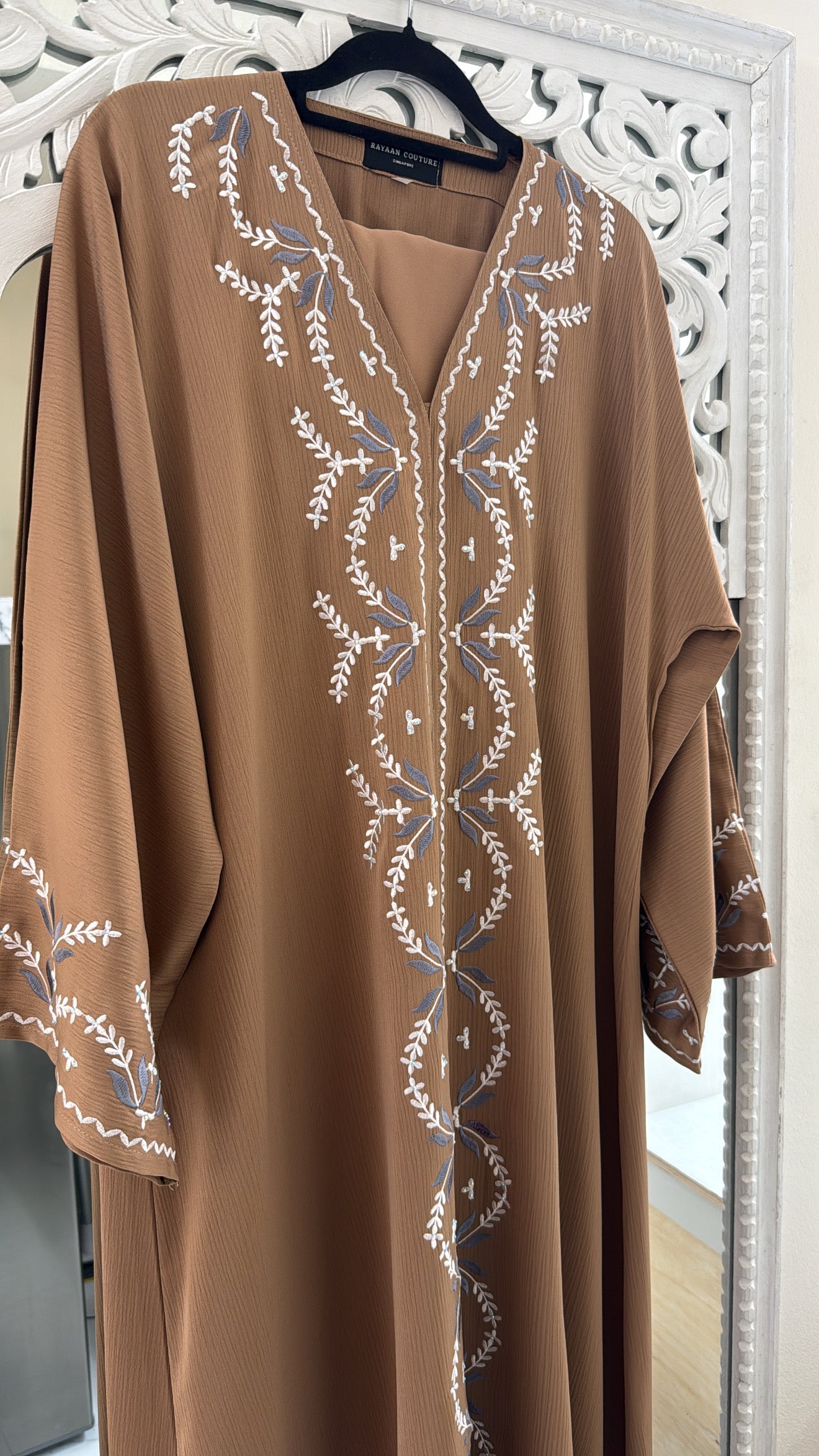 ABAYA ROSALIA