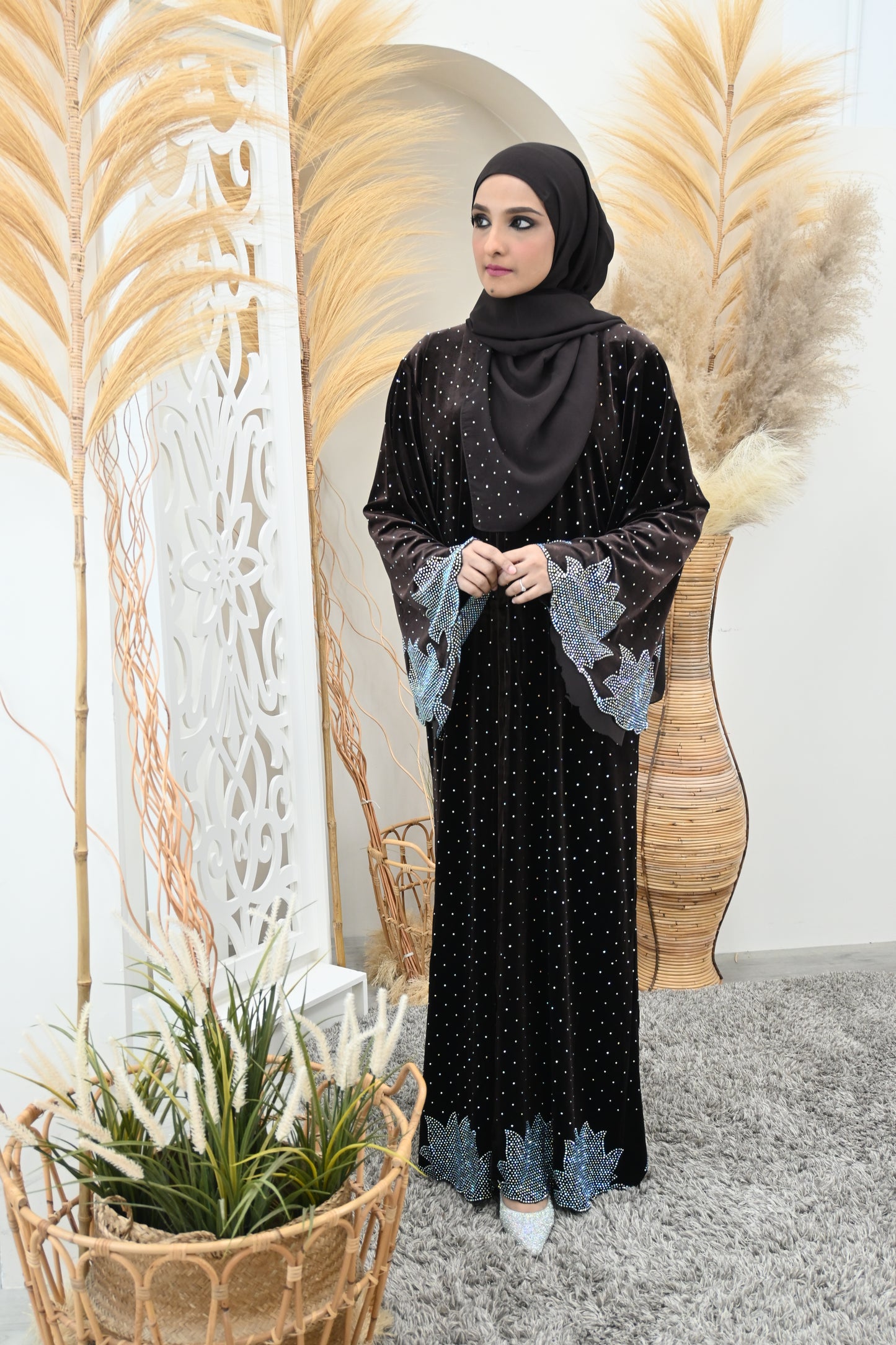 ABAYA WAROOD