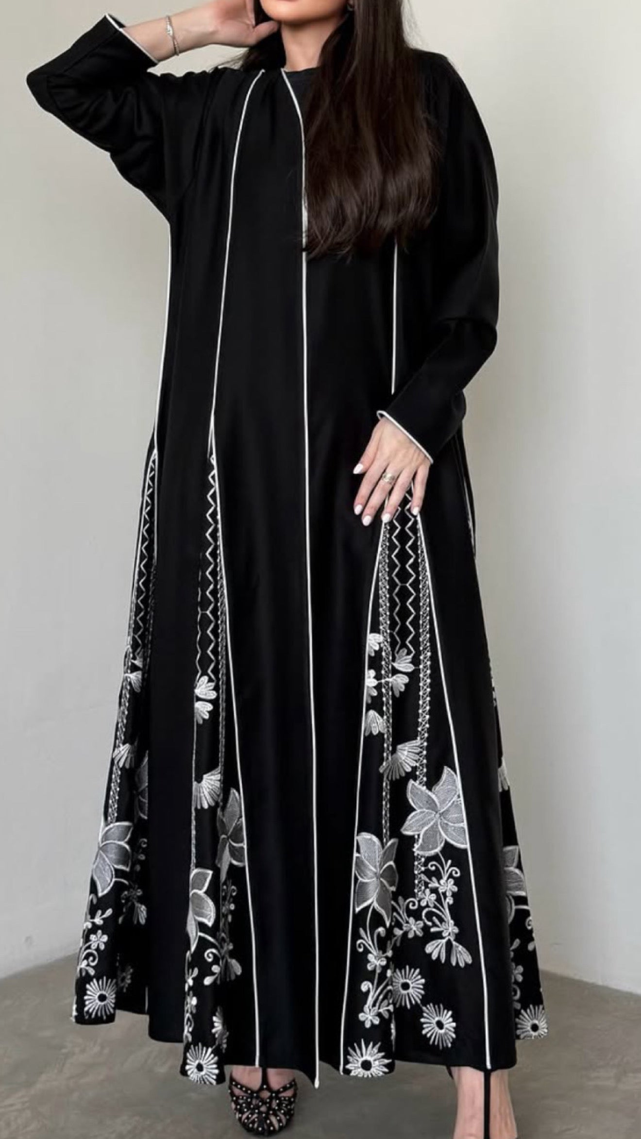 ABAYA ANSA