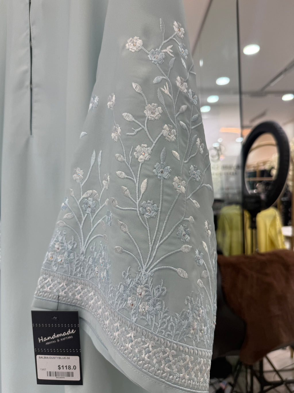 ABAYA SALBIA