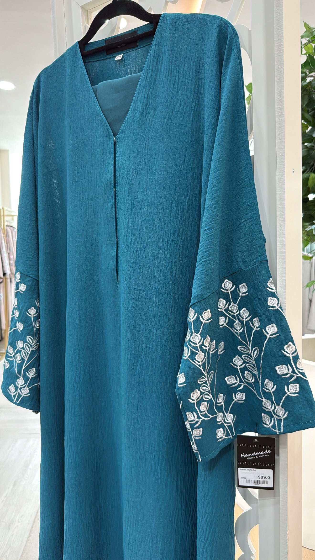 ABAYA DAUN