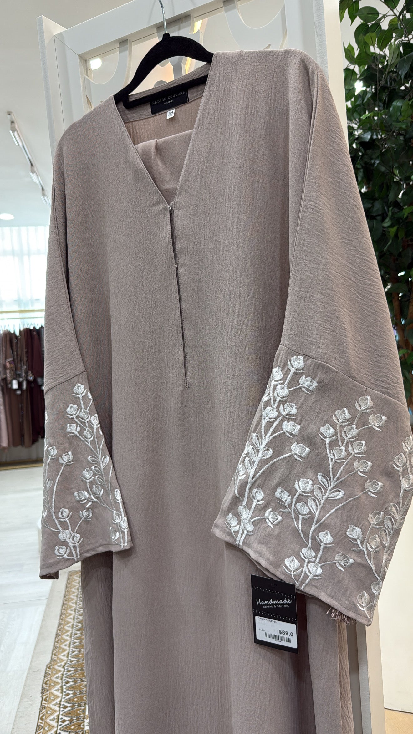 ABAYA DAUN