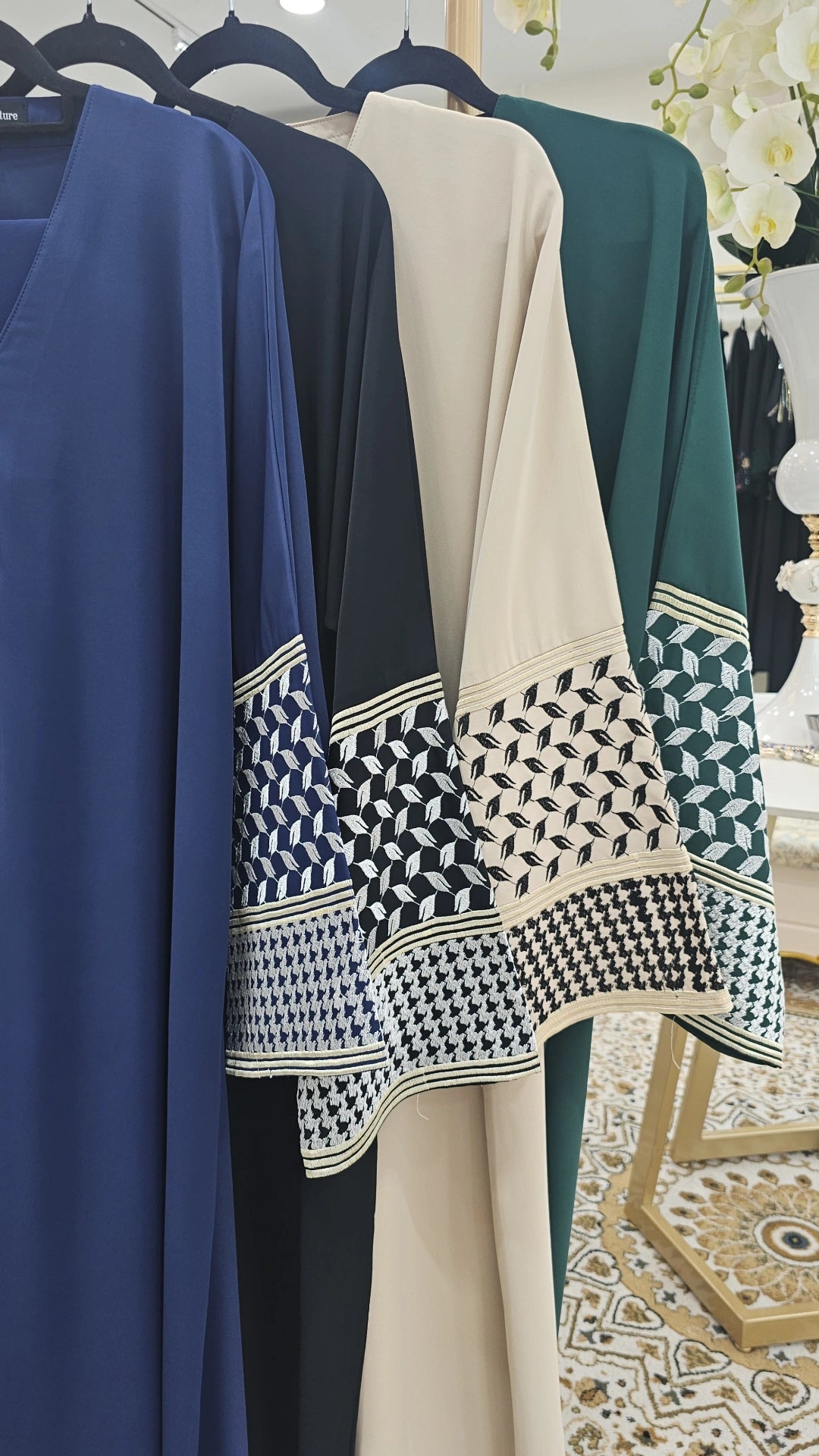 ABAYA HOUNDSTOOTH