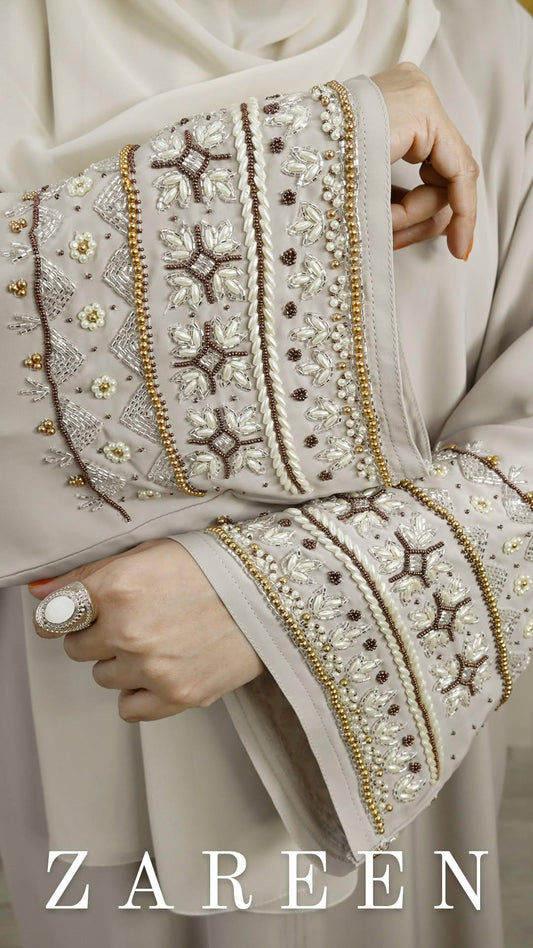 ABAYA ZAREEN