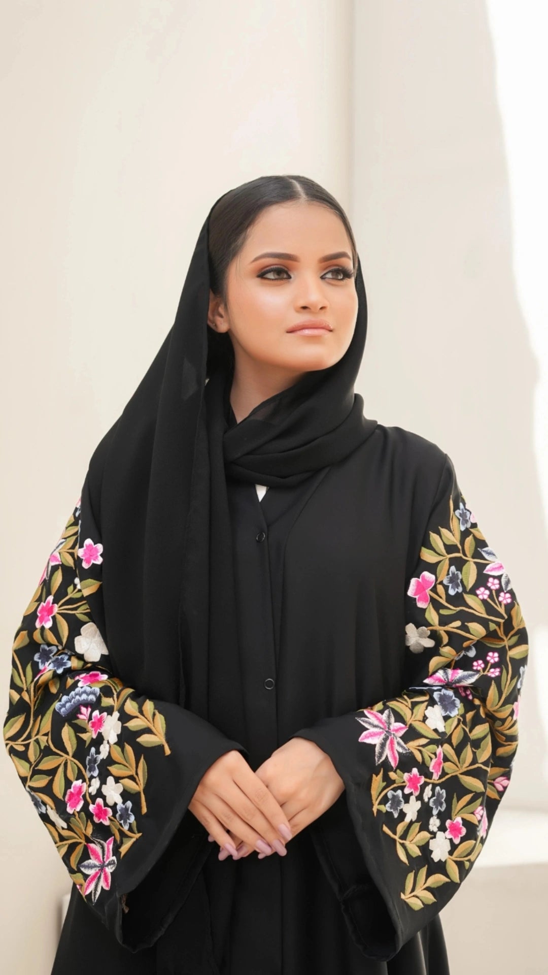 ABAYA ALYANA