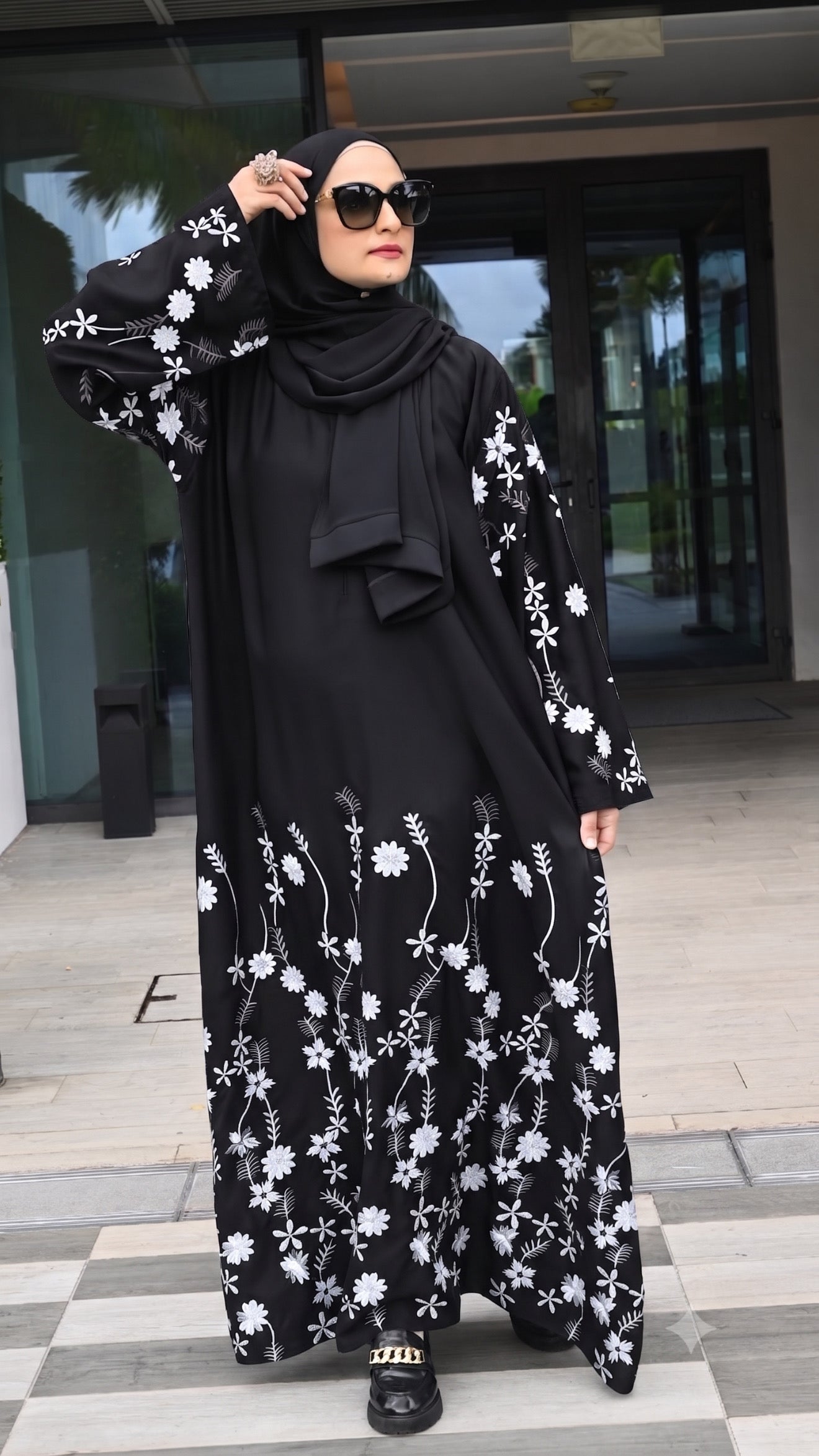 ABAYA BACCARA