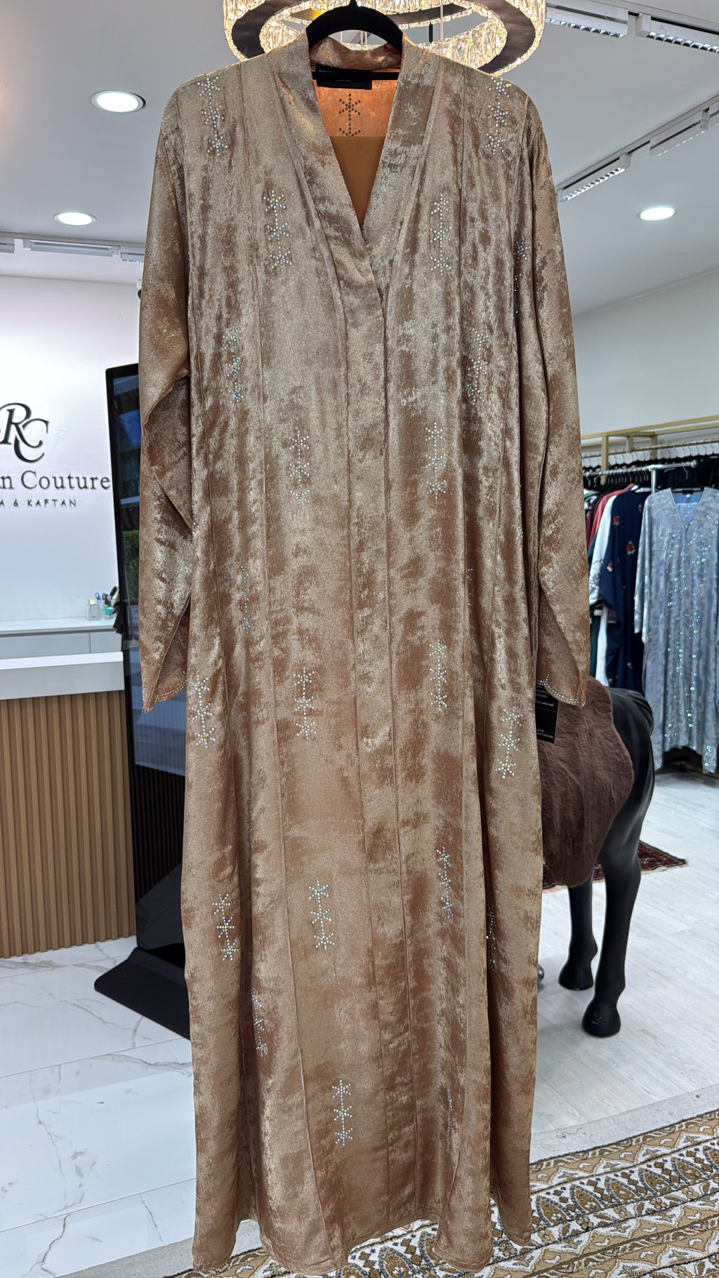 ABAYA SOLANA
