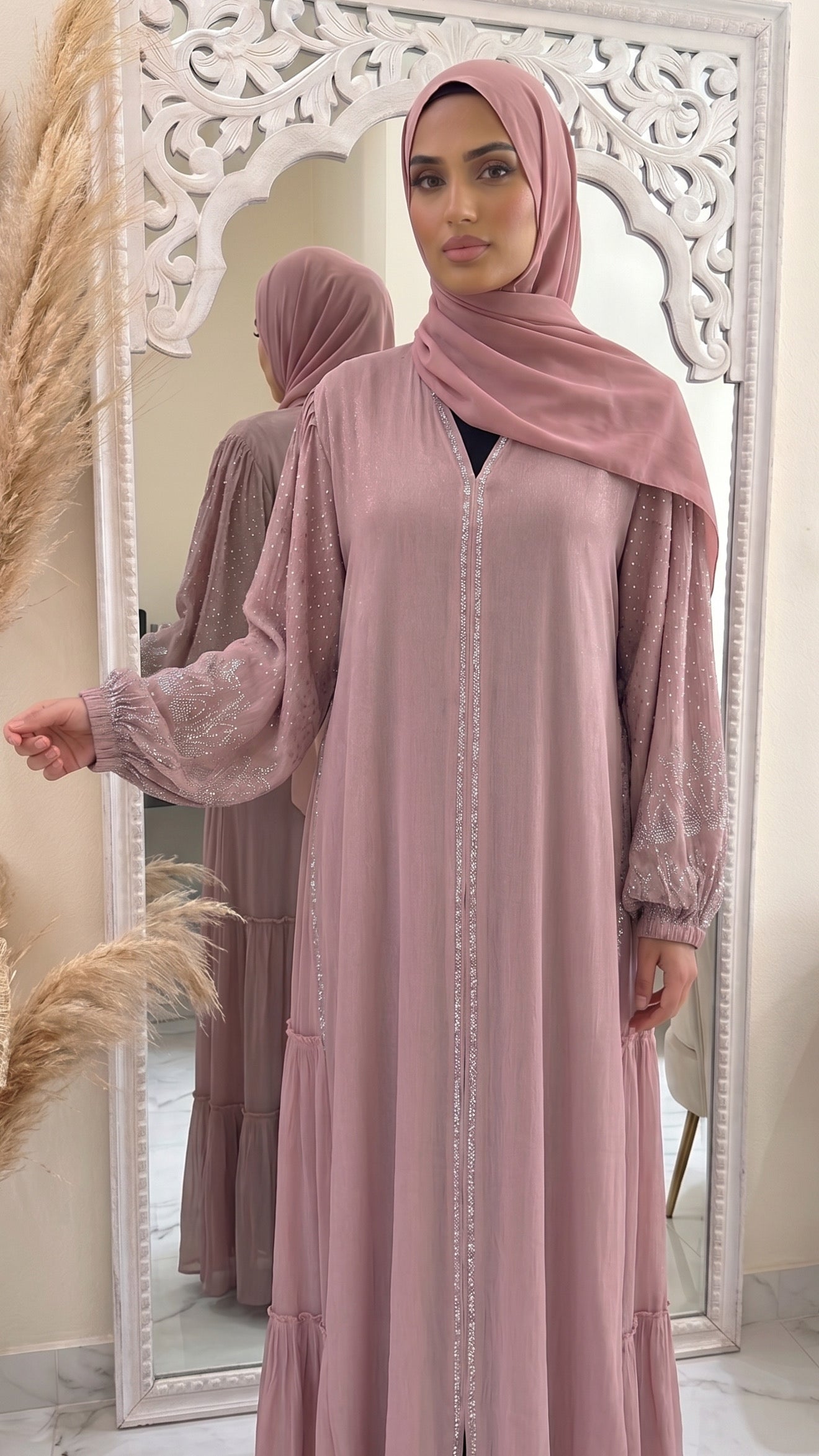 ABAYA HALEY