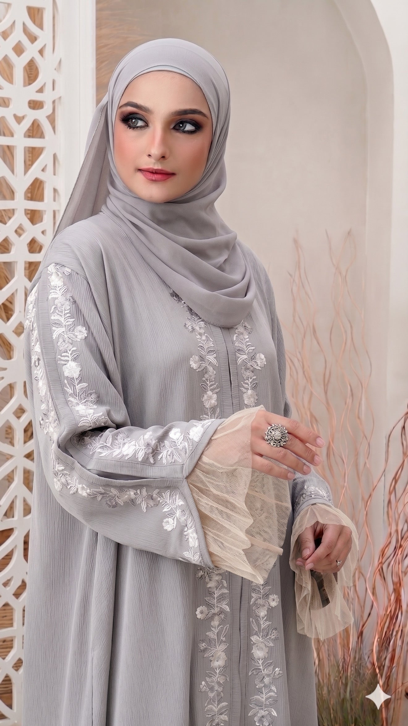 ABAYA RAYANA