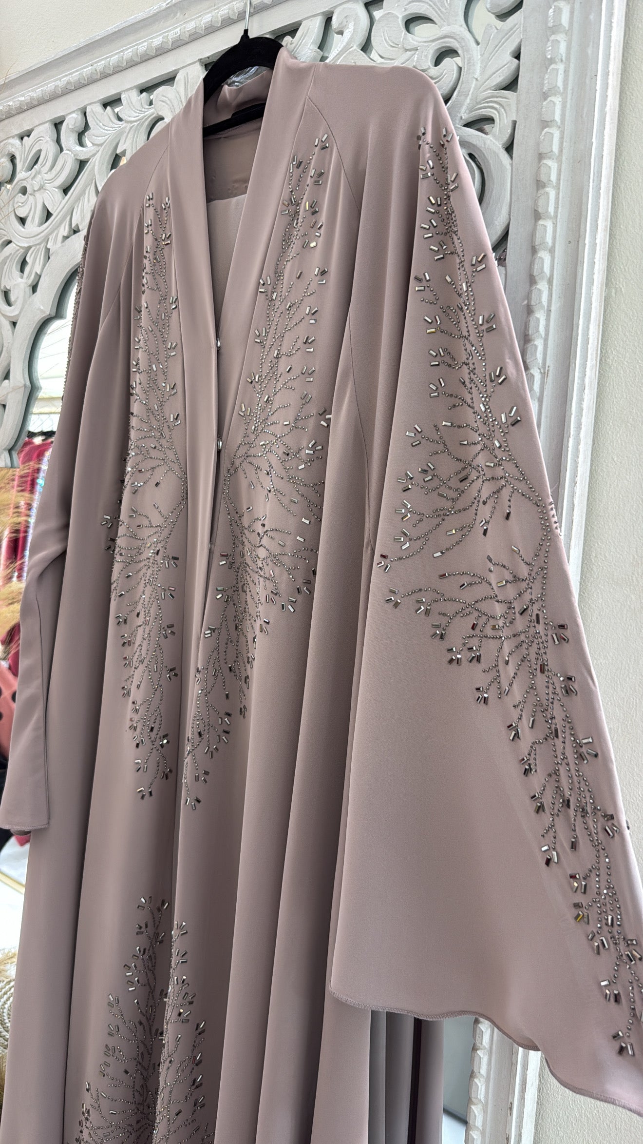 ABAYA ALBA