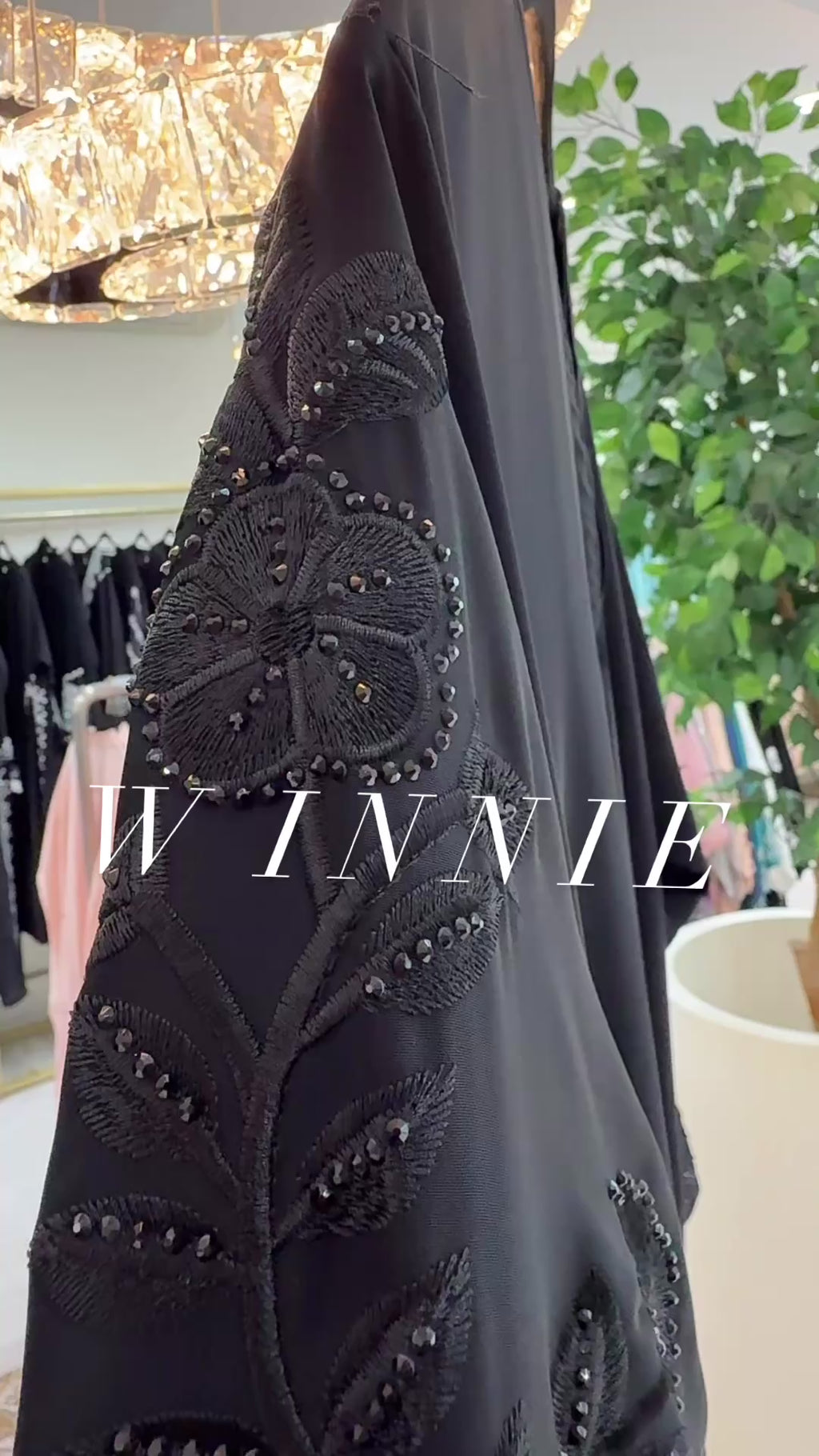 ABAYA WINNIE
